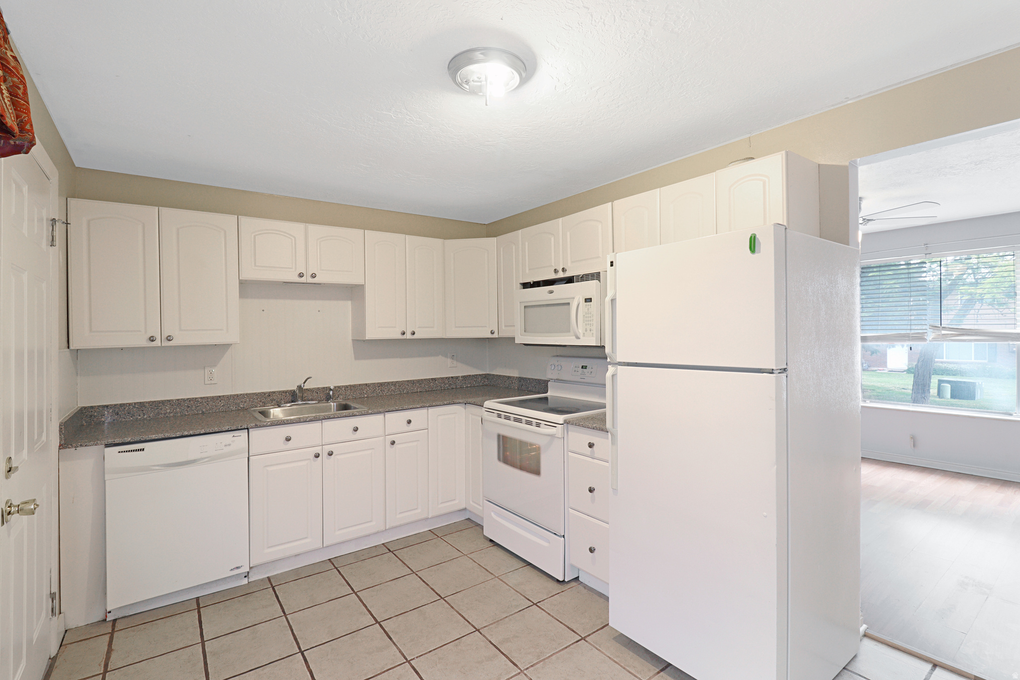 NAYON HEIGHTS - Residential
