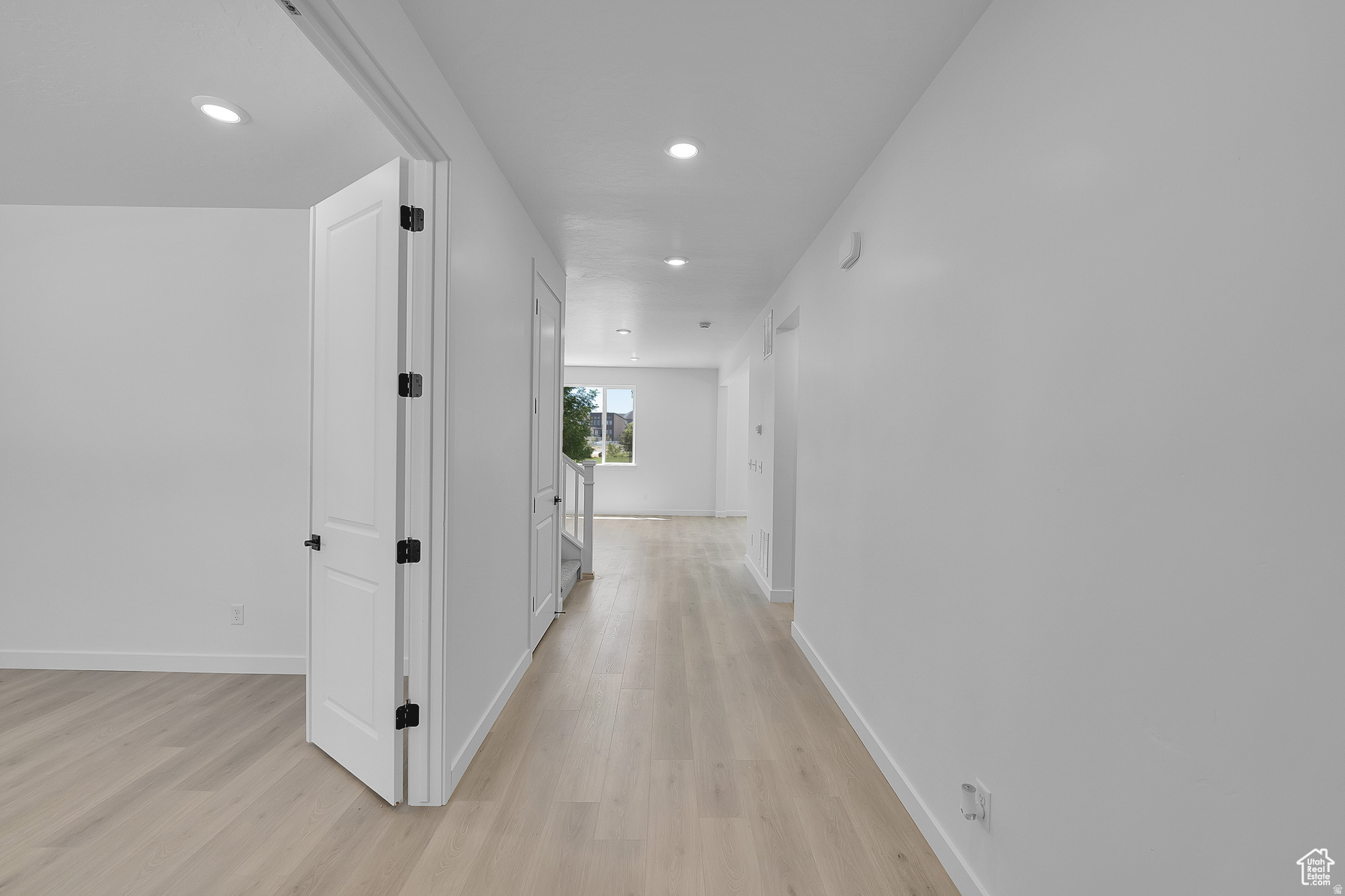 PONY EXPRESS ESTATES - Residential