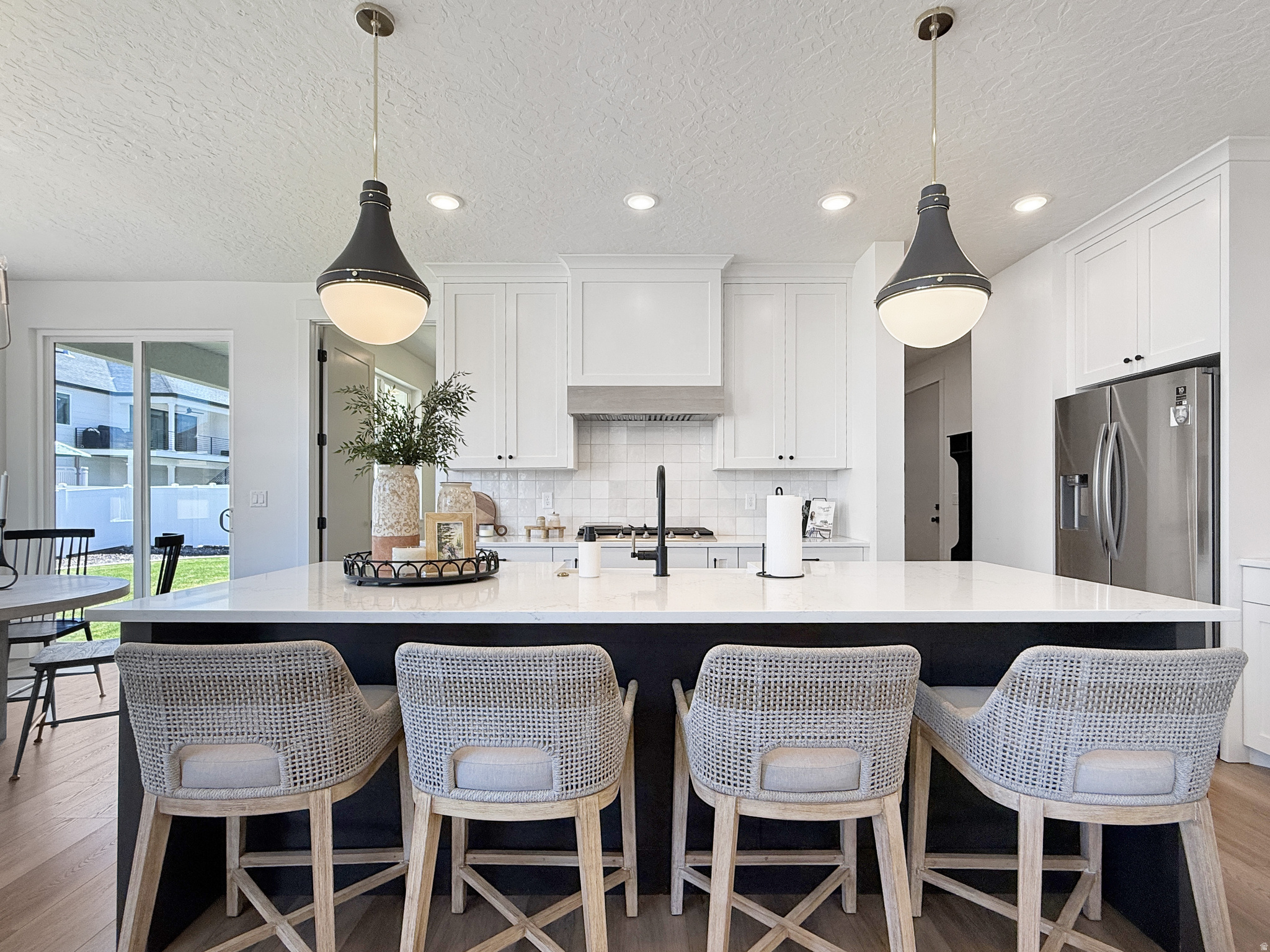 ROCKY - Residential