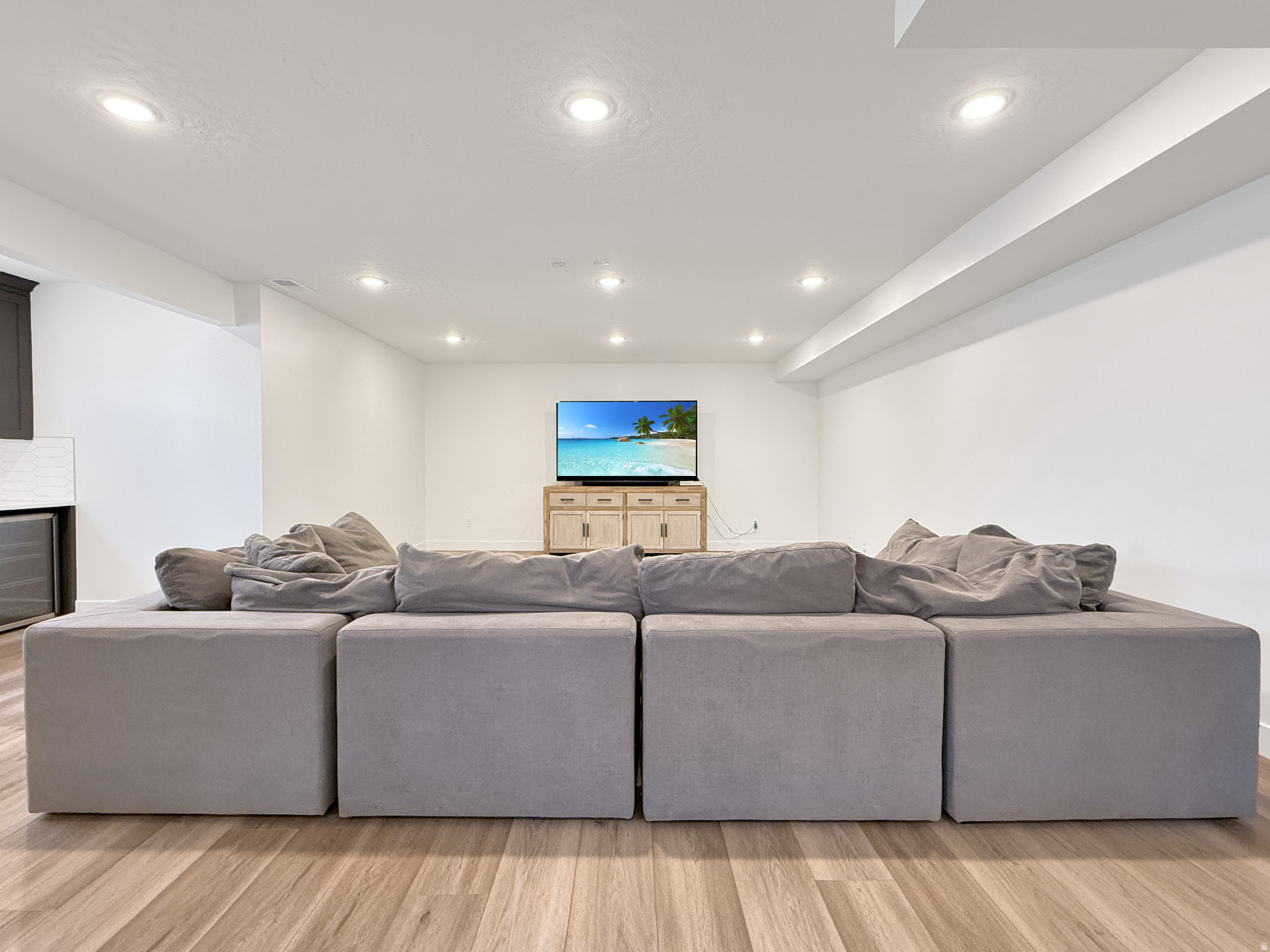 ROCKY - Residential