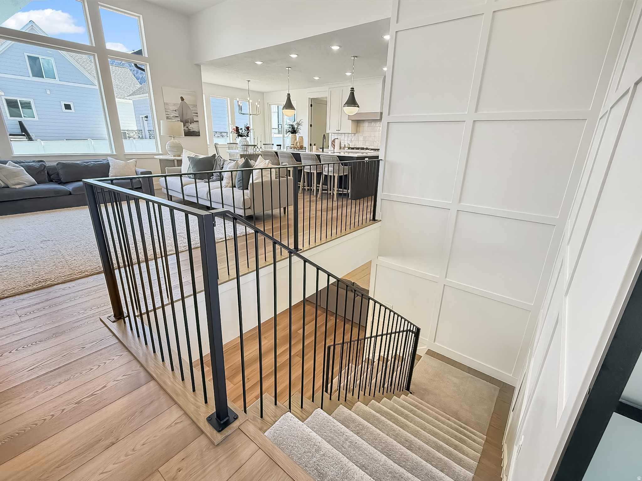 ROCKY - Residential