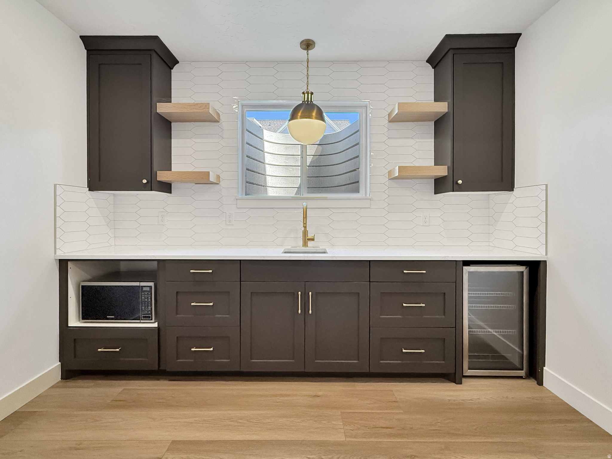 ROCKY - Residential
