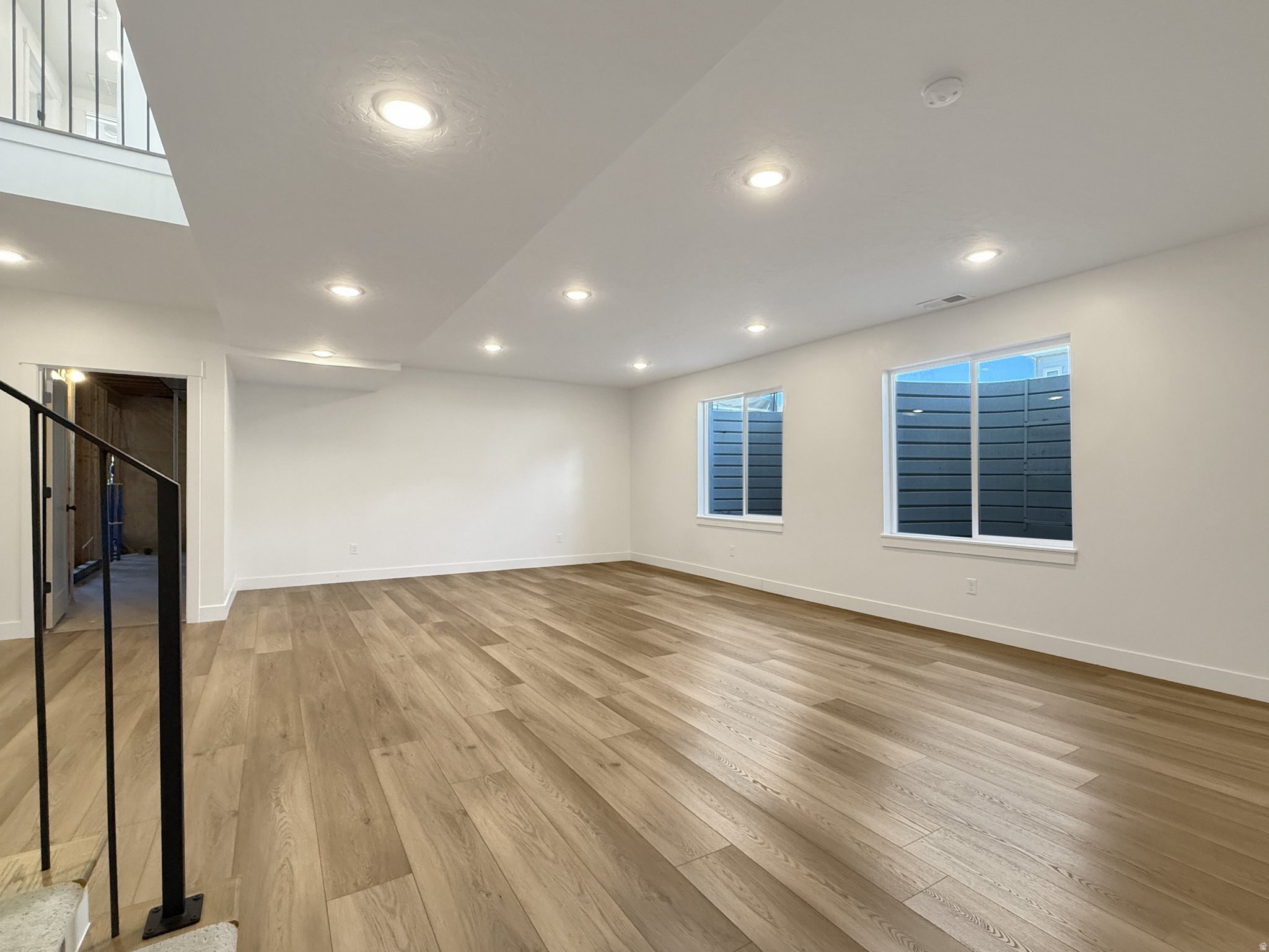 ROCKY - Residential