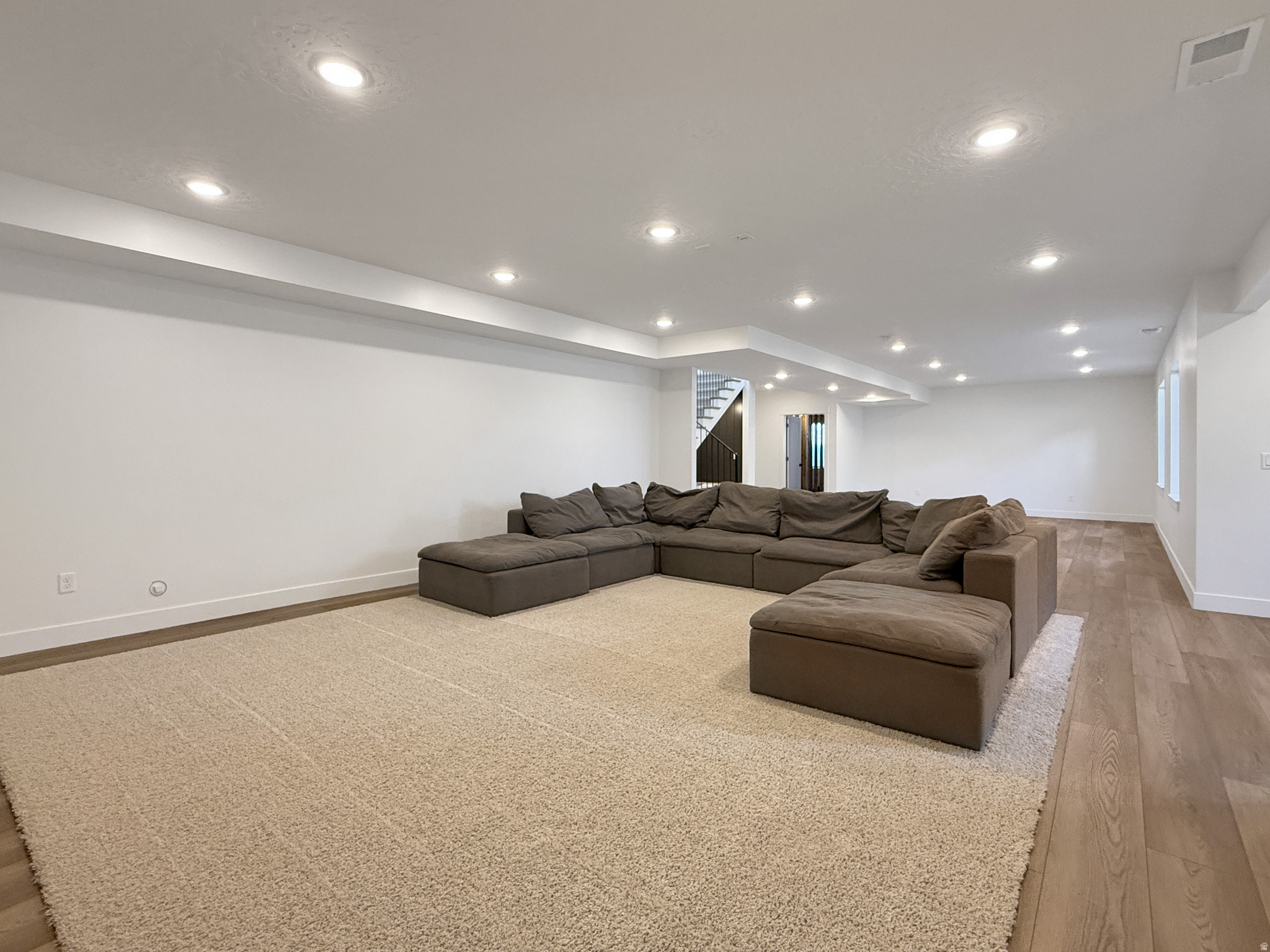 ROCKY - Residential