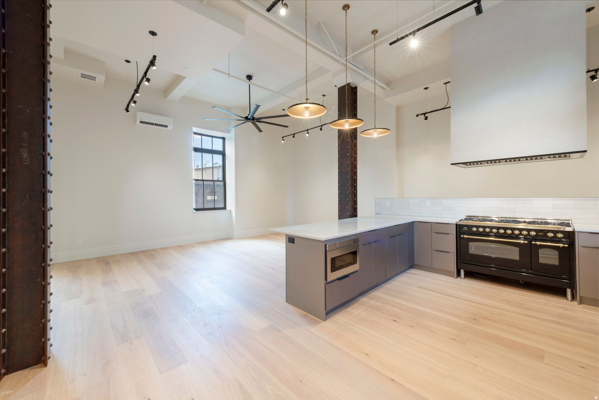 TELEGRAPH EXCHANGE - Residential