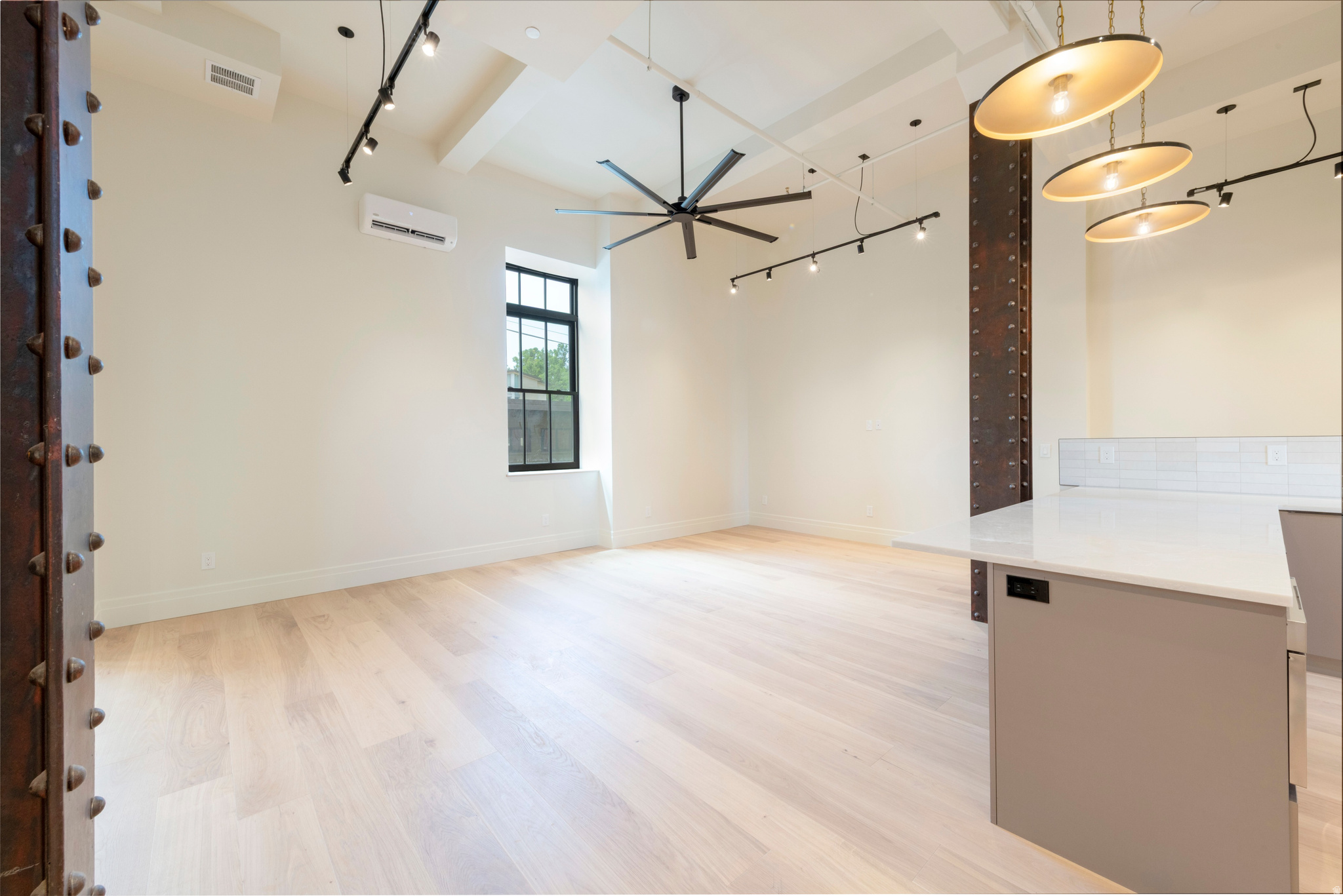 TELEGRAPH EXCHANGE - Residential
