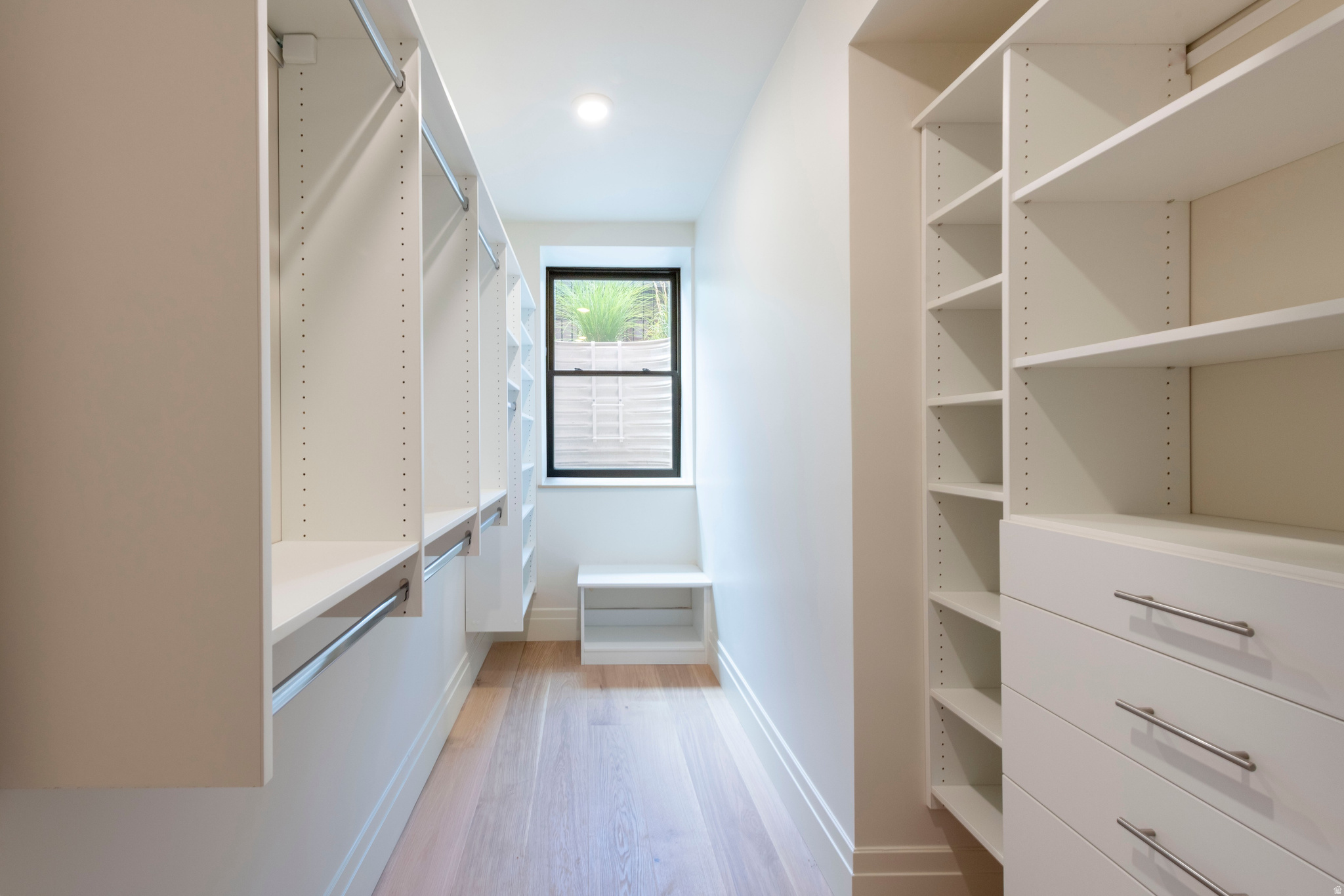 TELEGRAPH EXCHANGE - Residential