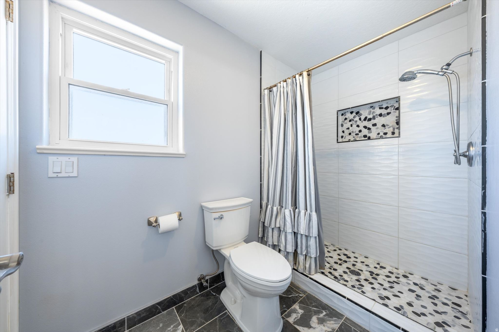CANYON TERRACE EST 4 - Residential