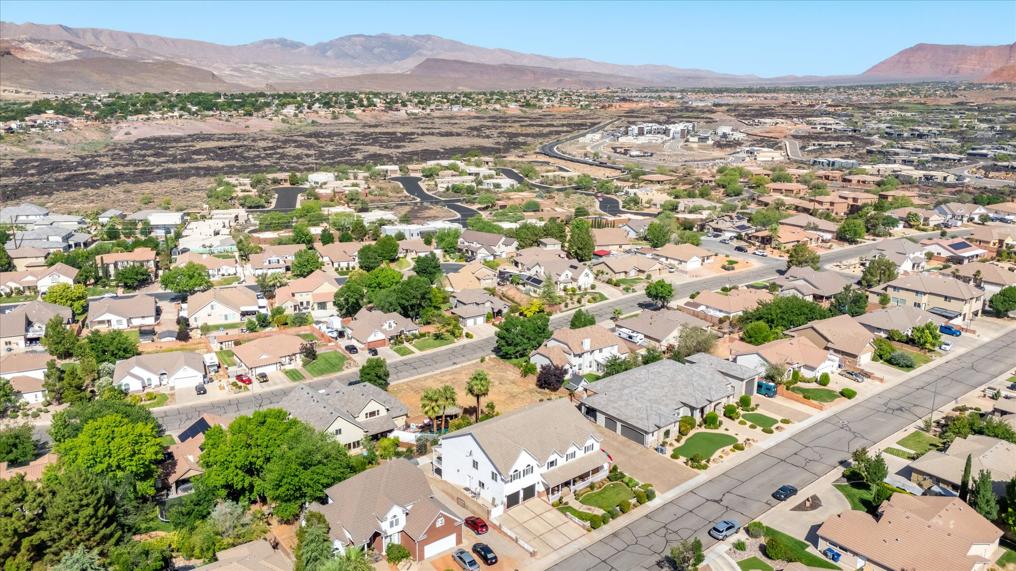 CANYON TERRACE EST 4 - Residential