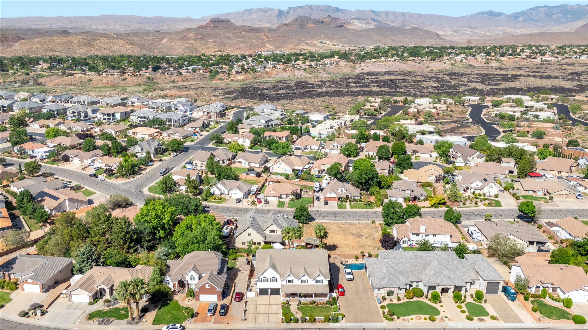 CANYON TERRACE EST 4 - Residential