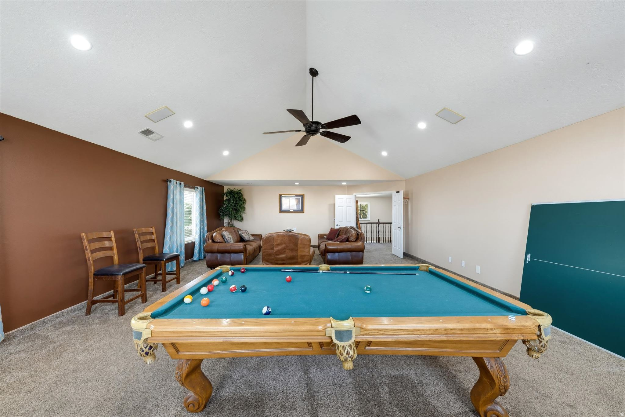 CANYON TERRACE EST 4 - Residential