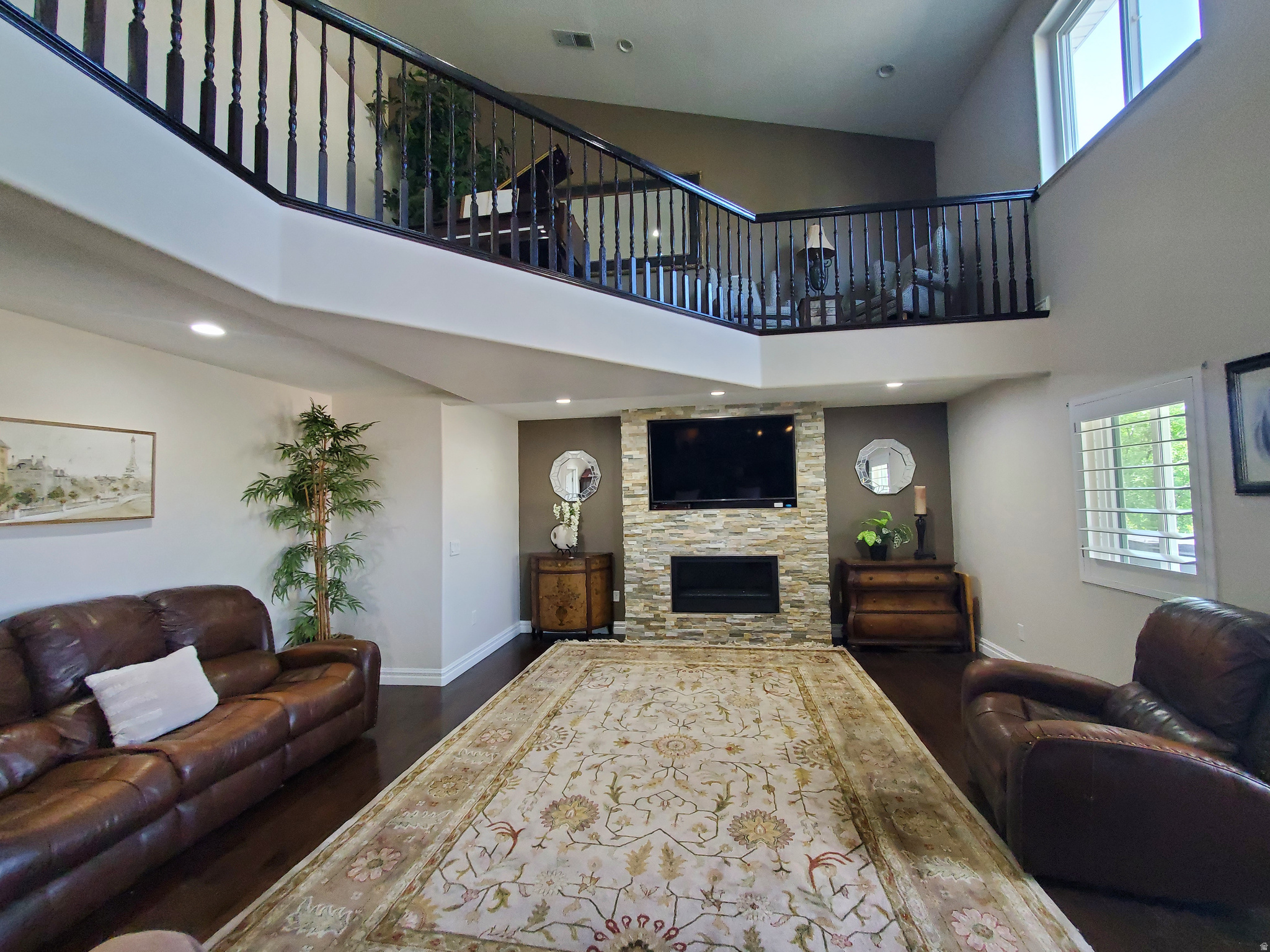 CANYON TERRACE EST 4 - Residential