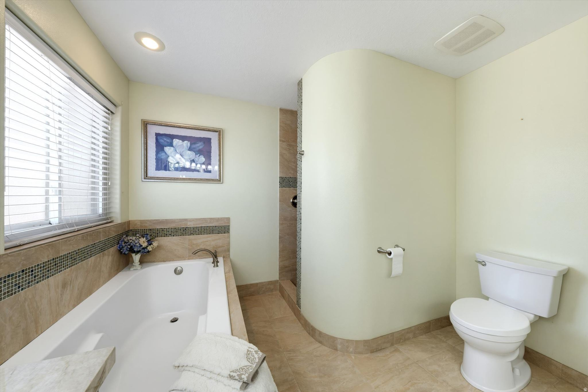 CANYON TERRACE EST 4 - Residential