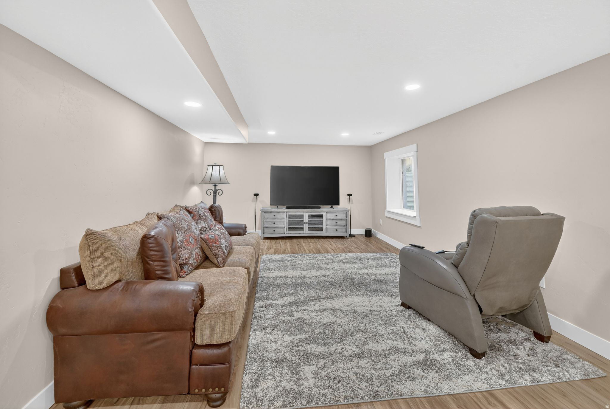 EAGLE POINT - Residential