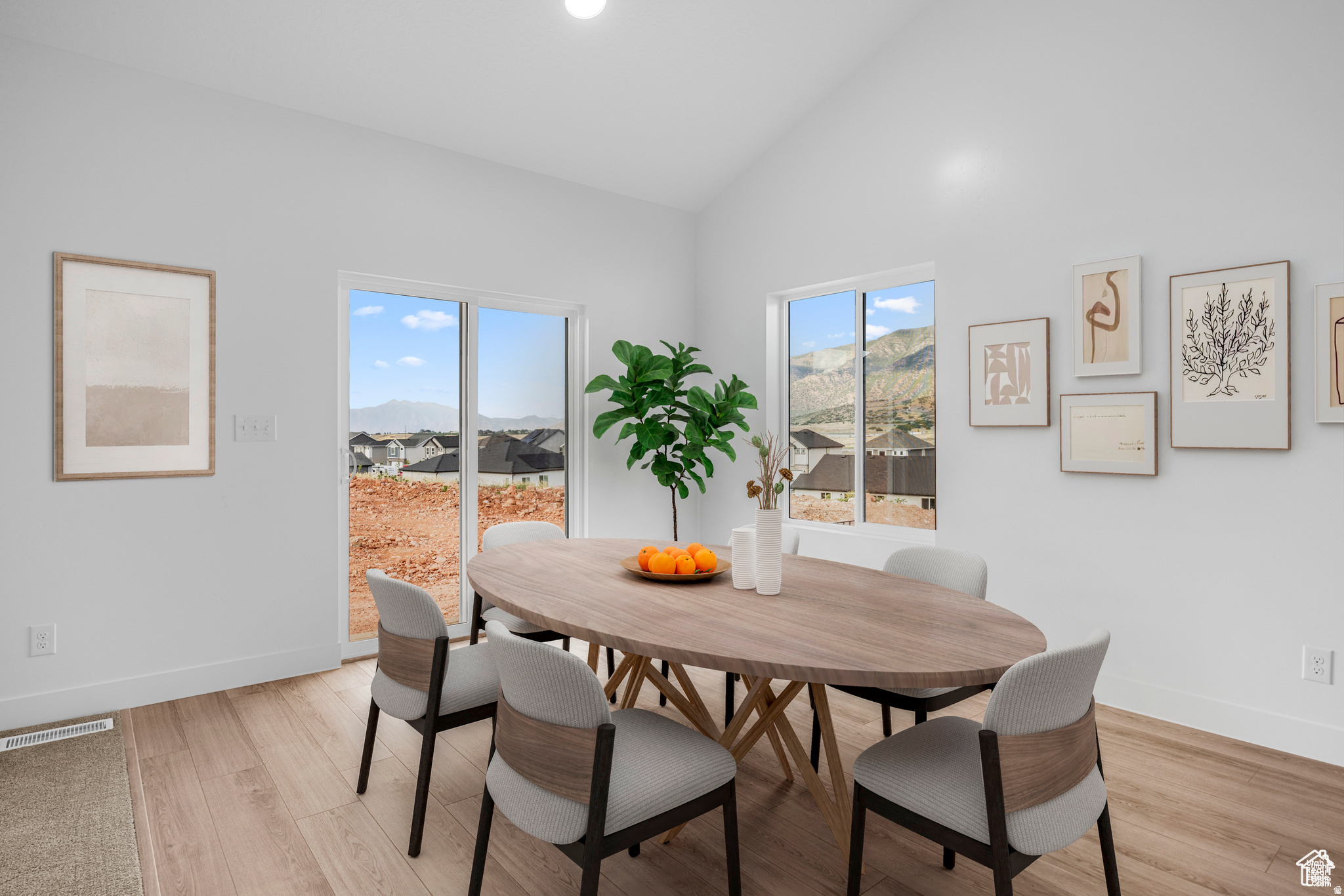 SUMMIT RIDGE THE HILLS - Residential