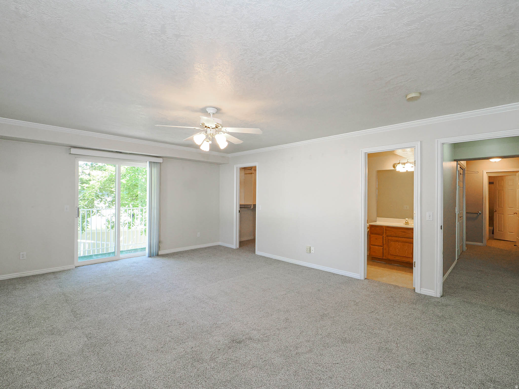 CAPRICE PLAZA - Residential