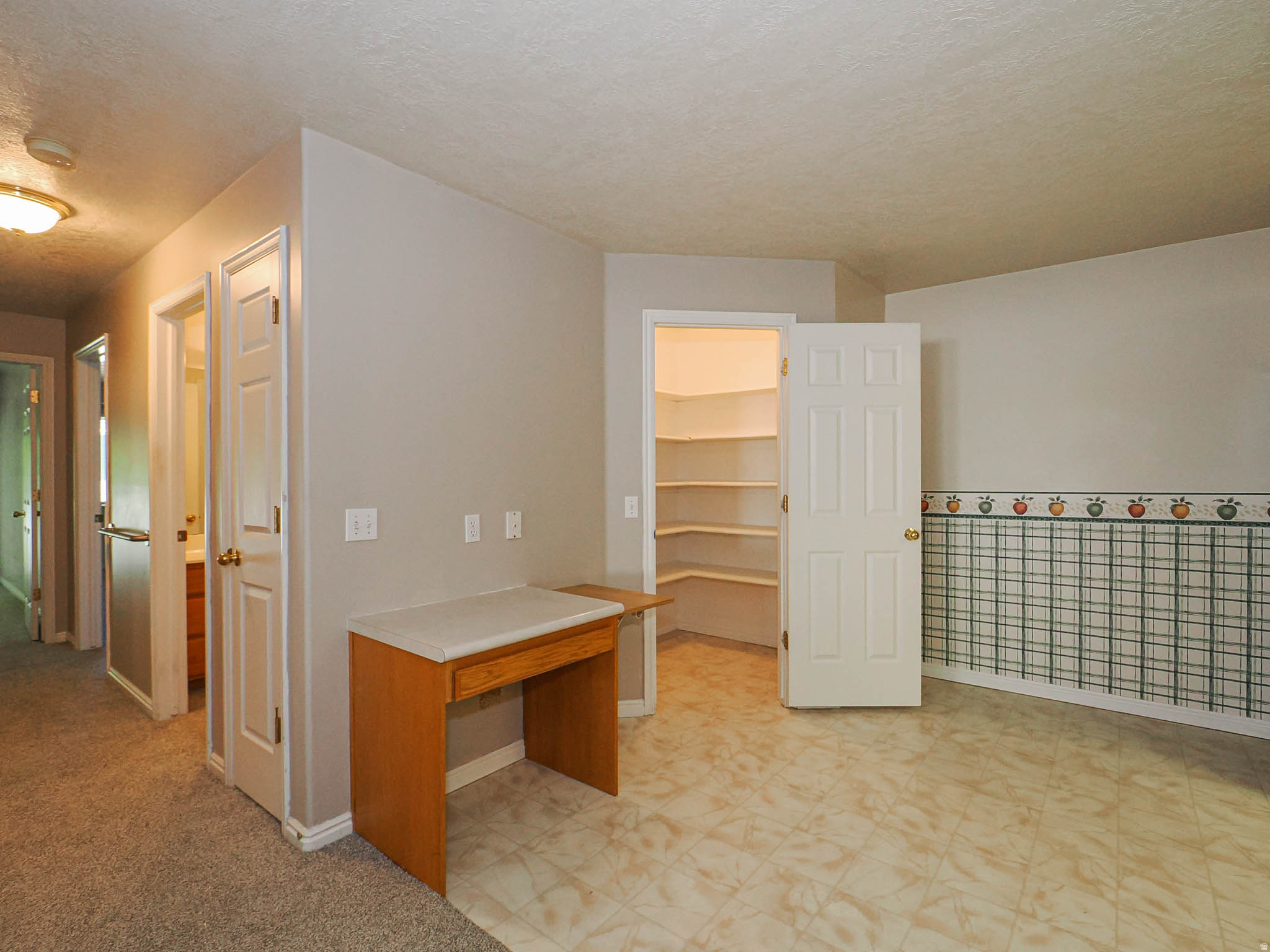 CAPRICE PLAZA - Residential