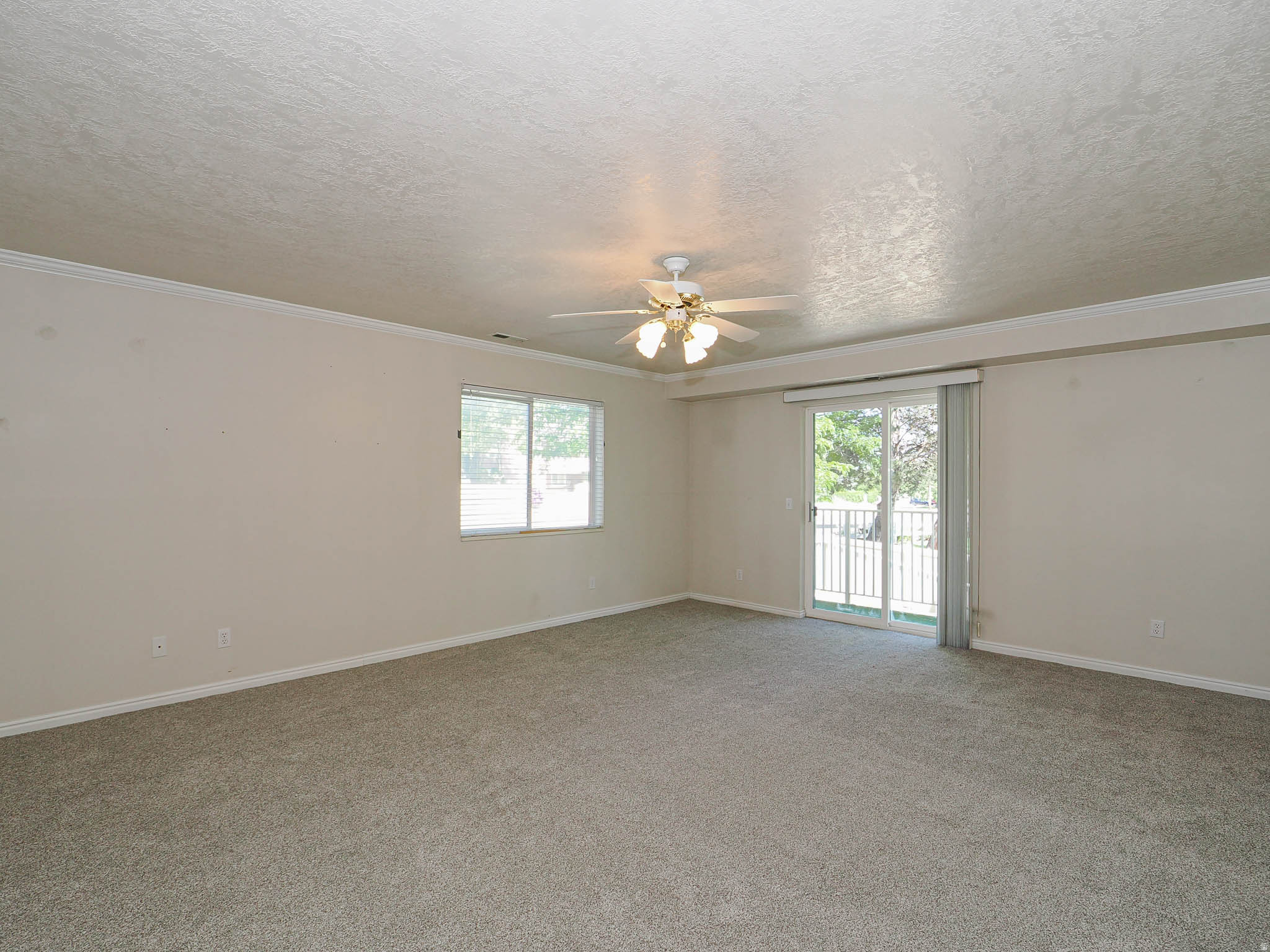 CAPRICE PLAZA - Residential