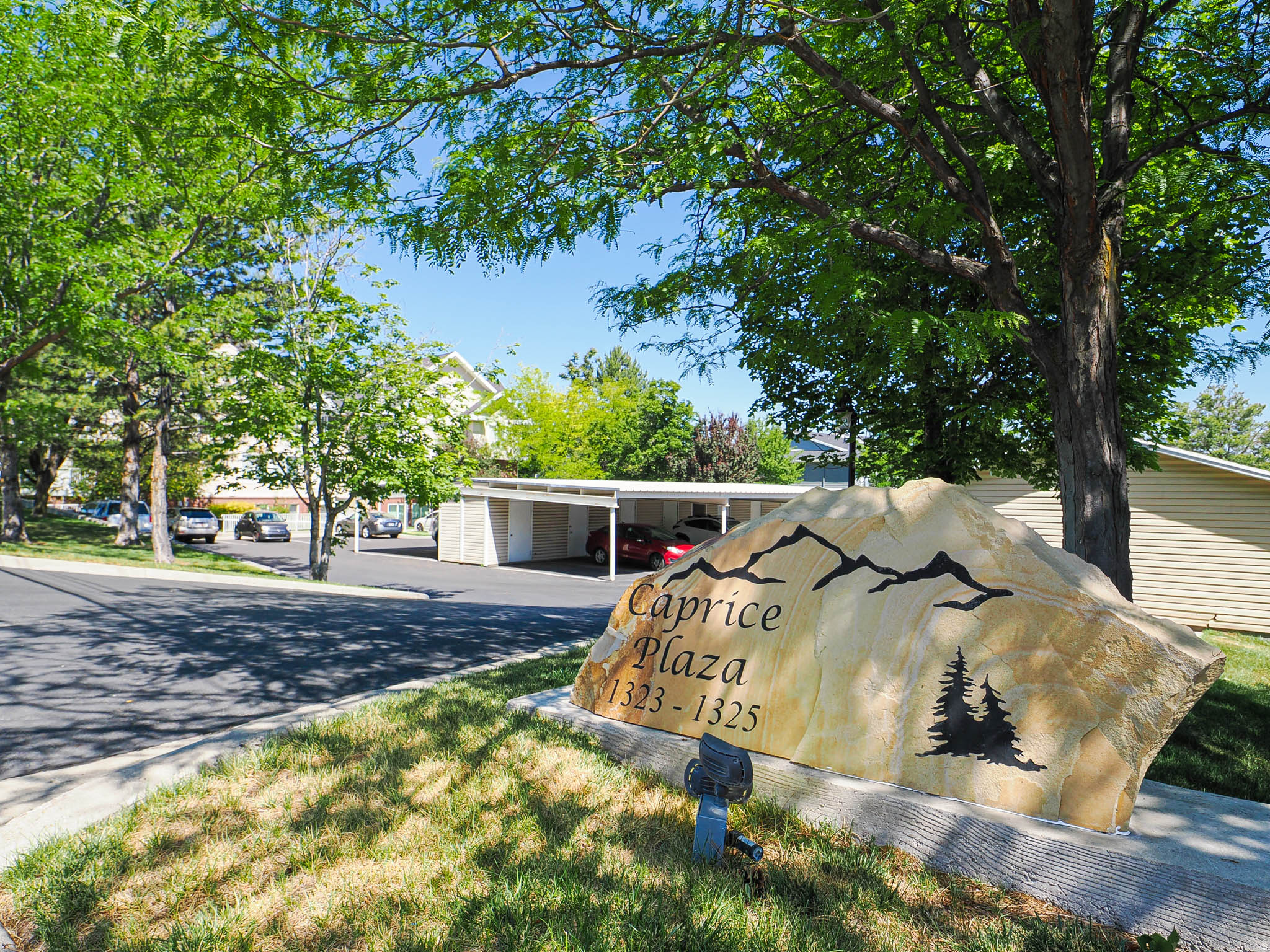 CAPRICE PLAZA - Residential
