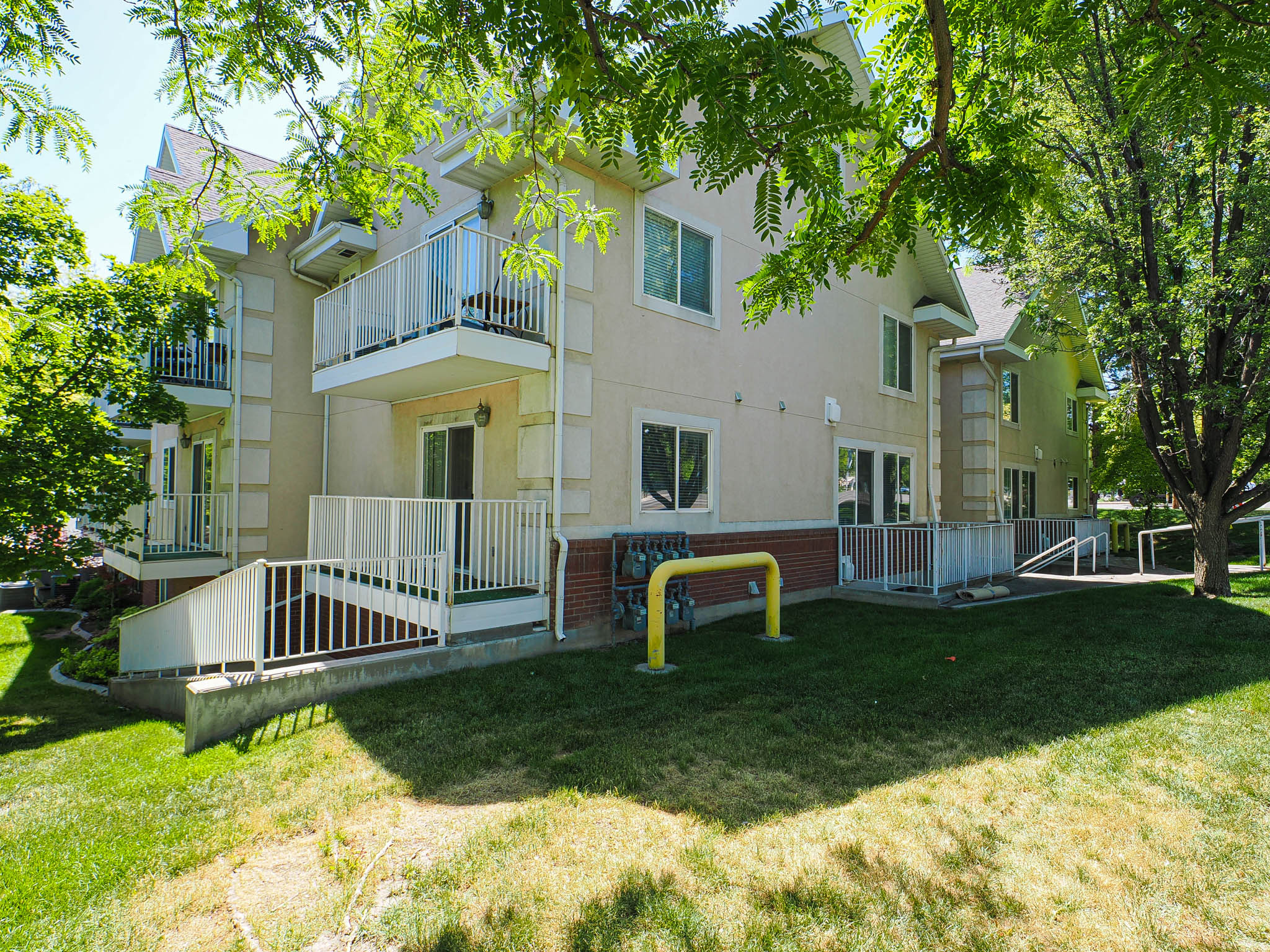 CAPRICE PLAZA - Residential