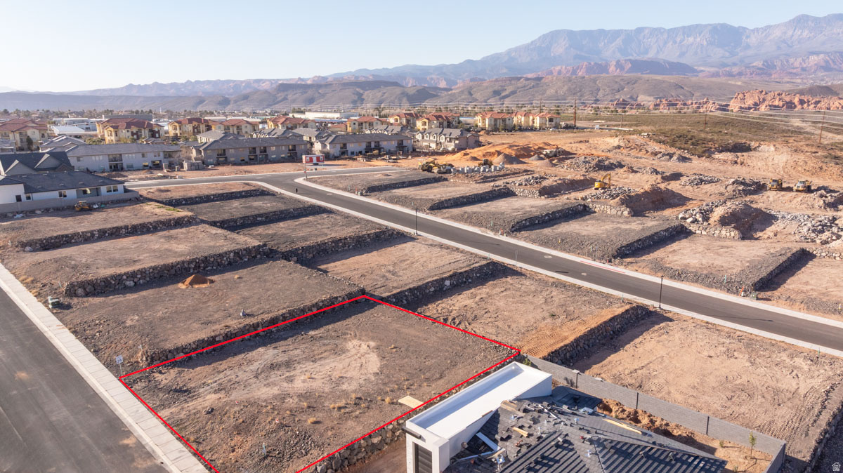 FIREROCK PHASE 3 - Land