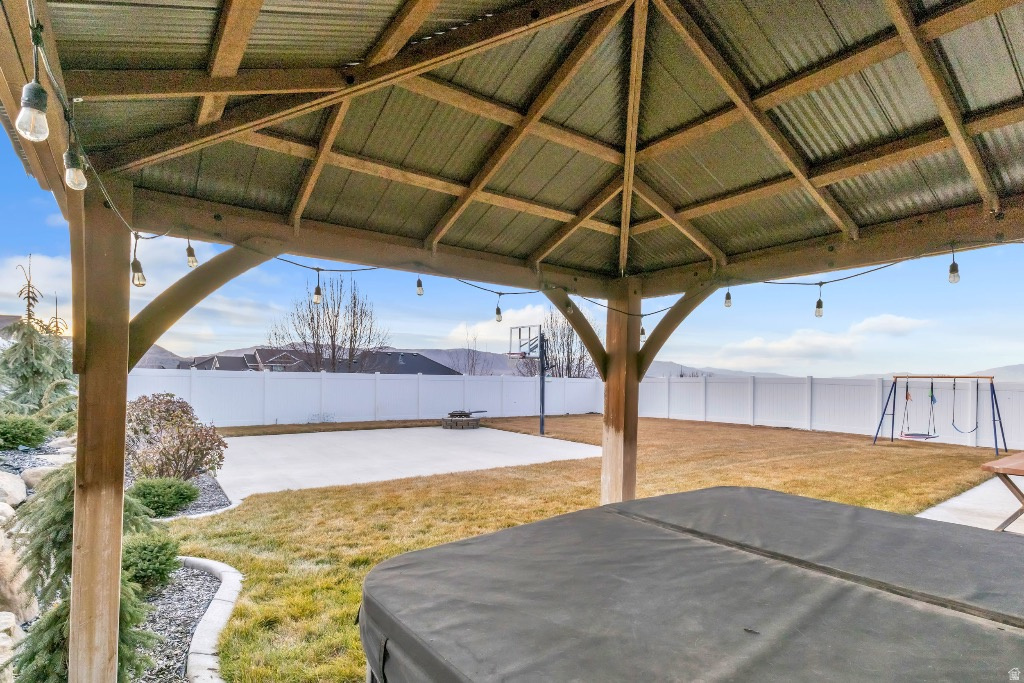 HARRISON HEIGHTS - Residential