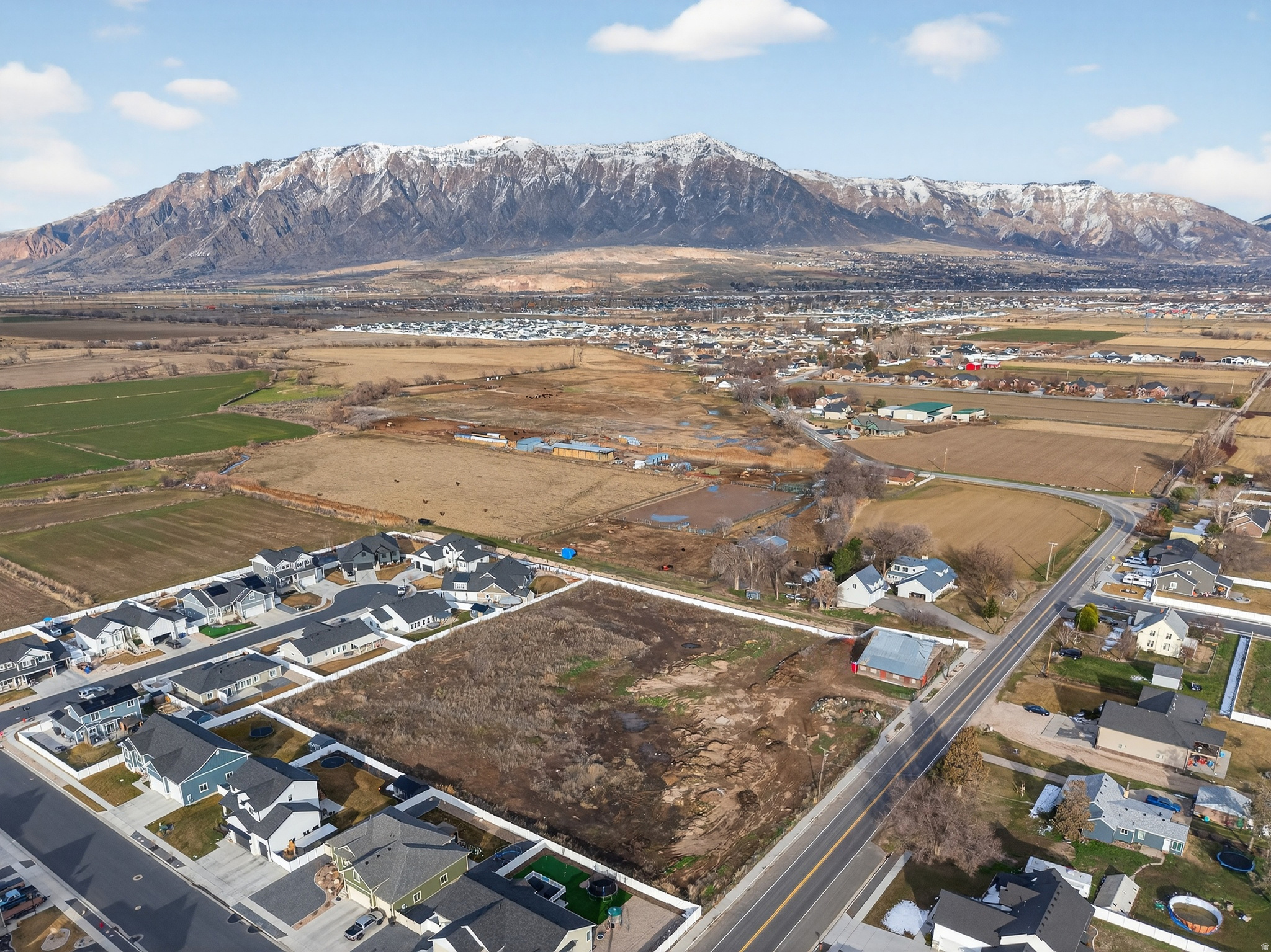 HERITAGE NORTH - Land