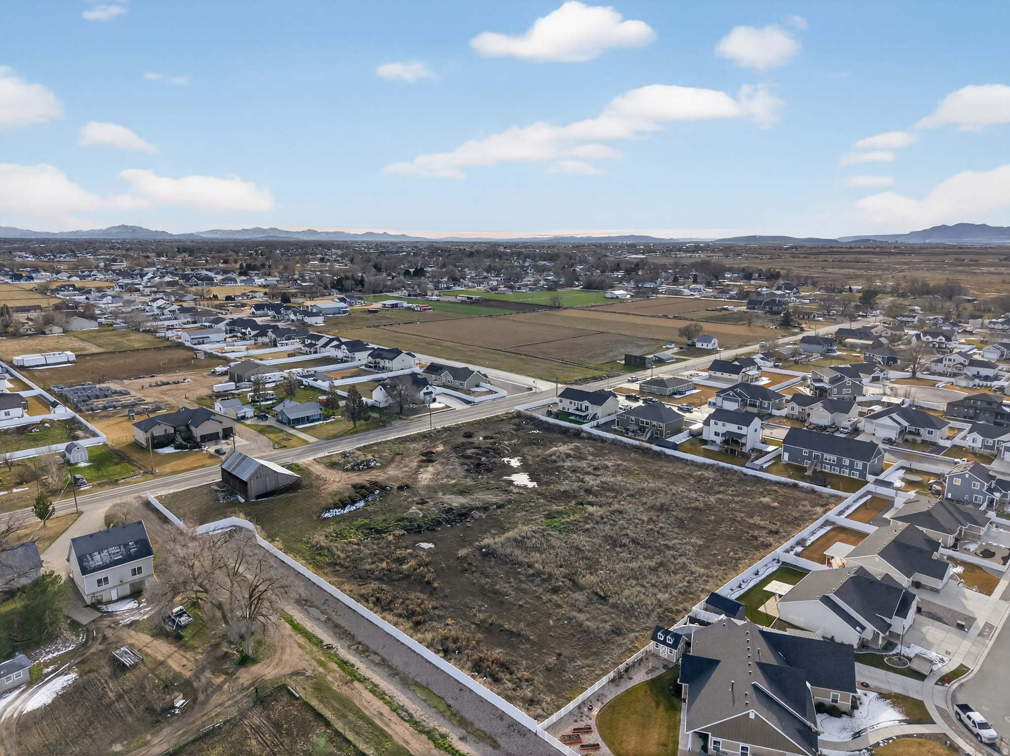 HERITAGE NORTH - Land