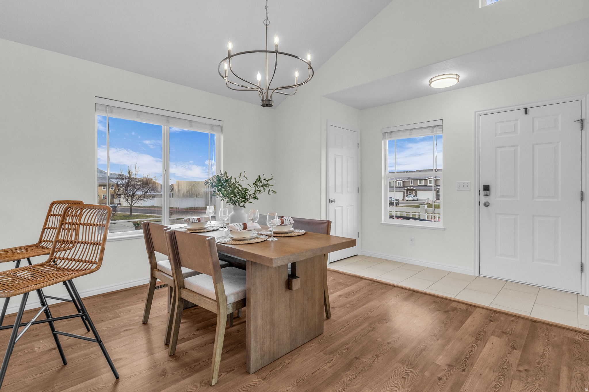 LOT 7 EAGLE CREST TO - Residential