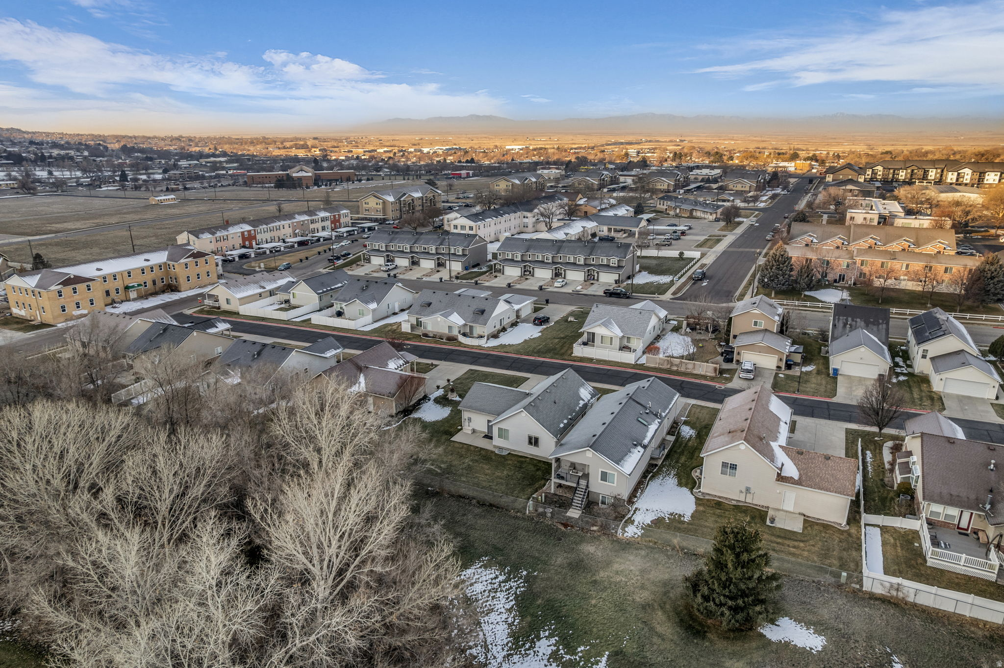 LOT 7 EAGLE CREST TO - Residential