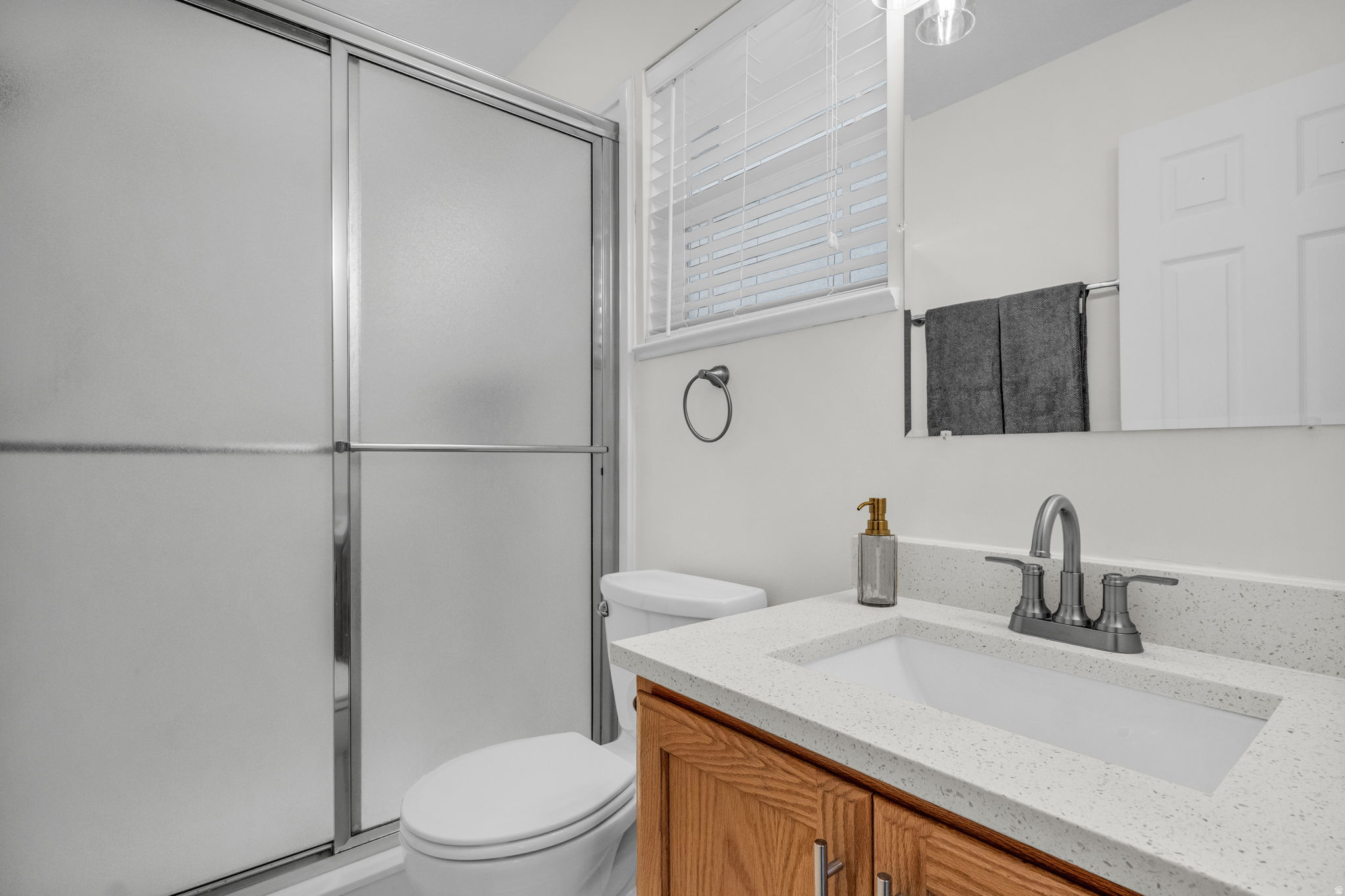 LOT 7 EAGLE CREST TO - Residential