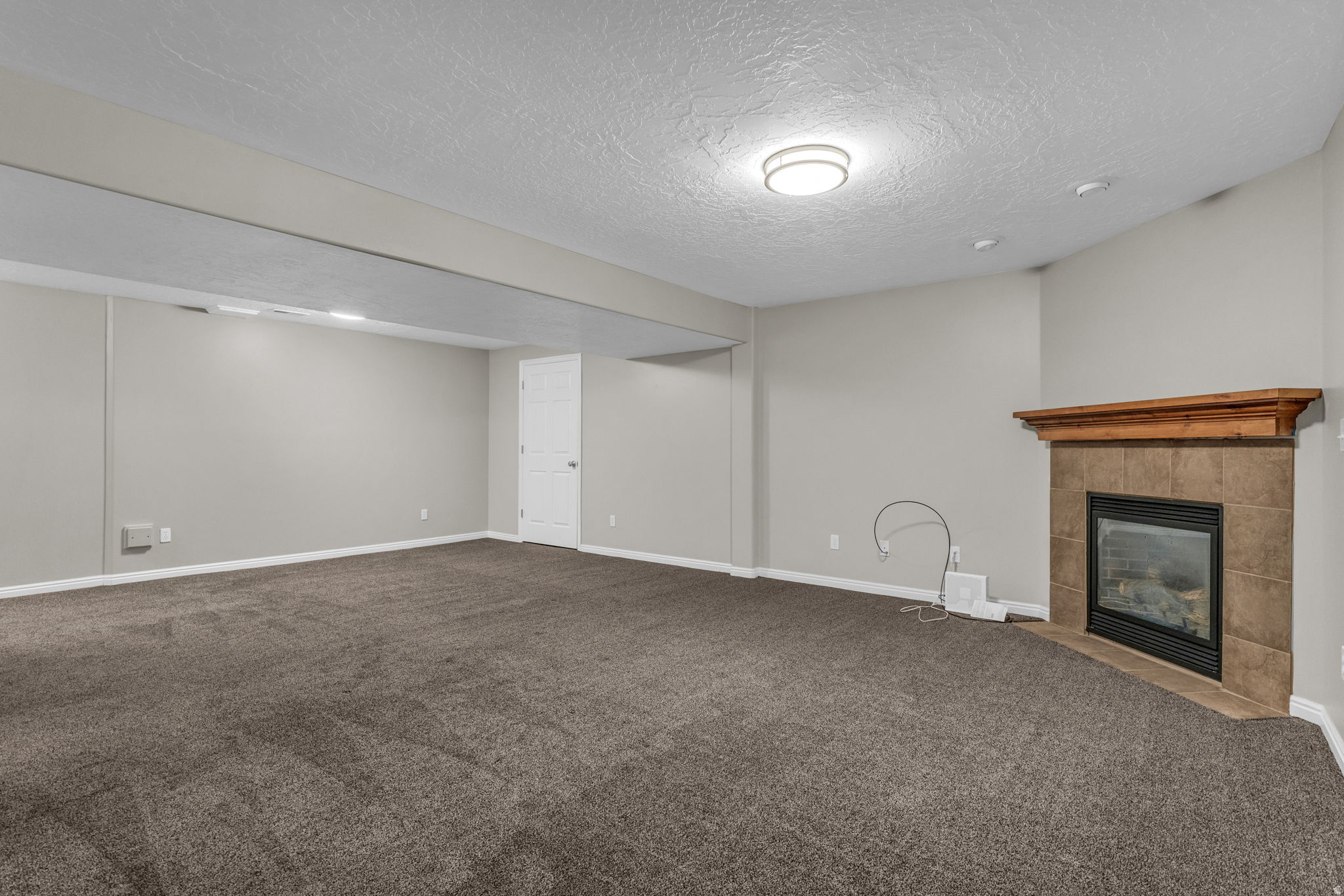 LOT 7 EAGLE CREST TO - Residential