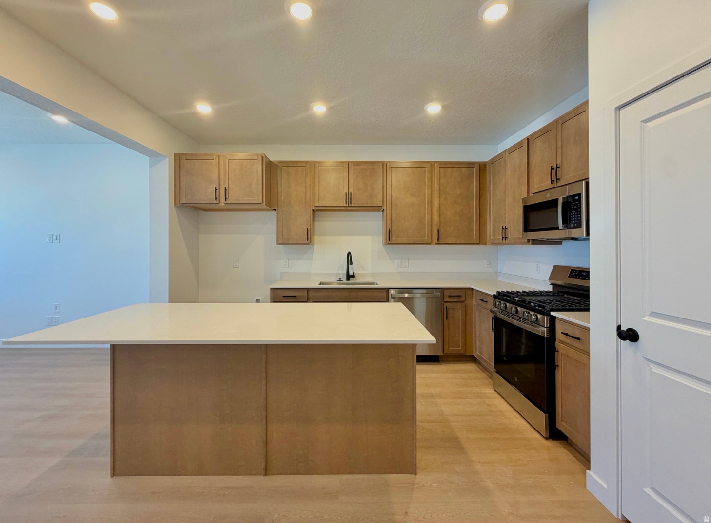 FIREFLY - Residential