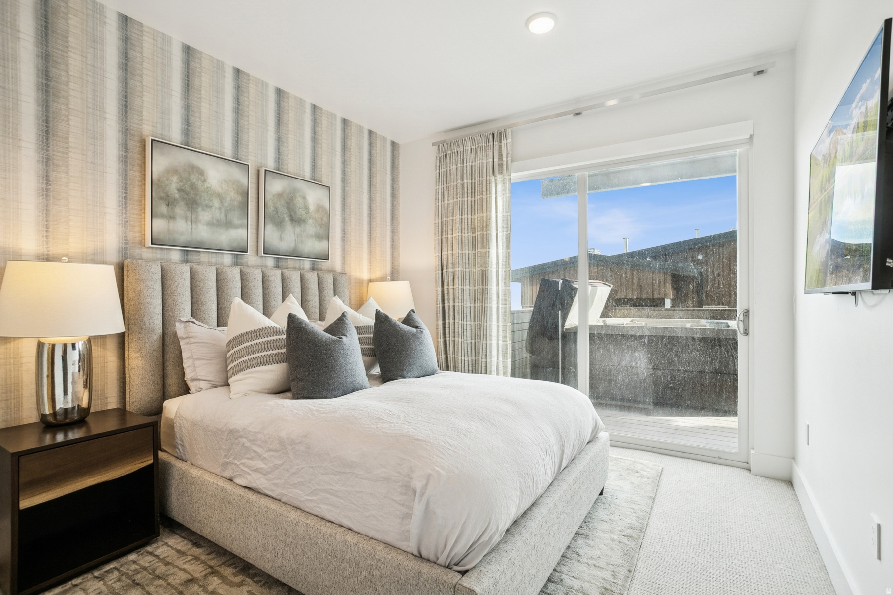 APEX RESIDENCES PARK CITY - Residential