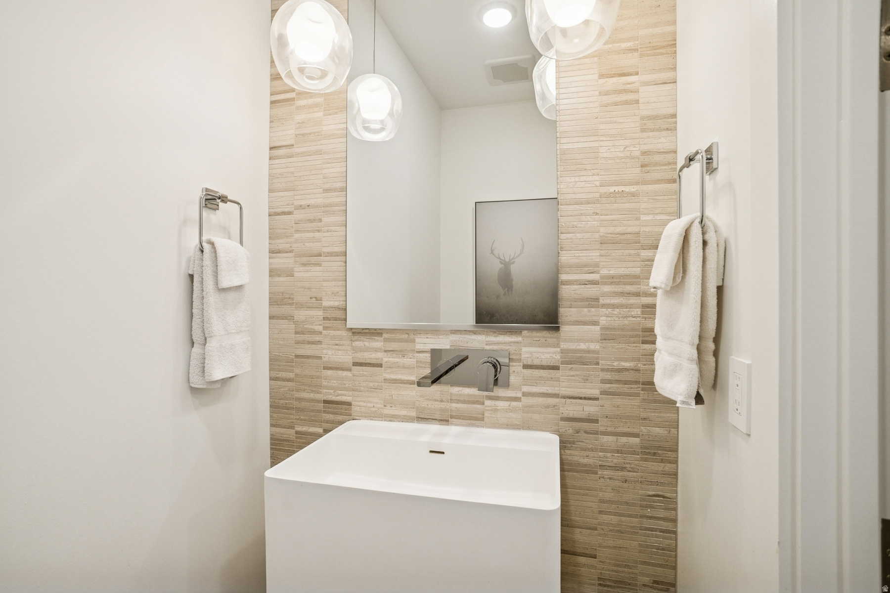 APEX RESIDENCES PARK CITY - Residential