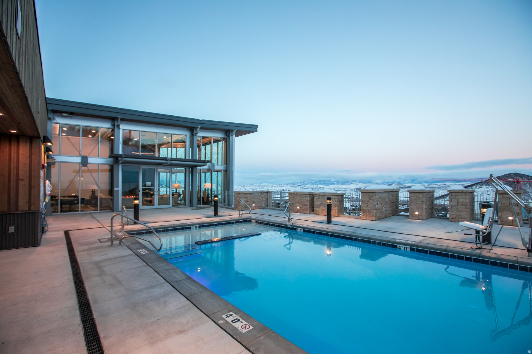 APEX RESIDENCES PARK CITY - Residential