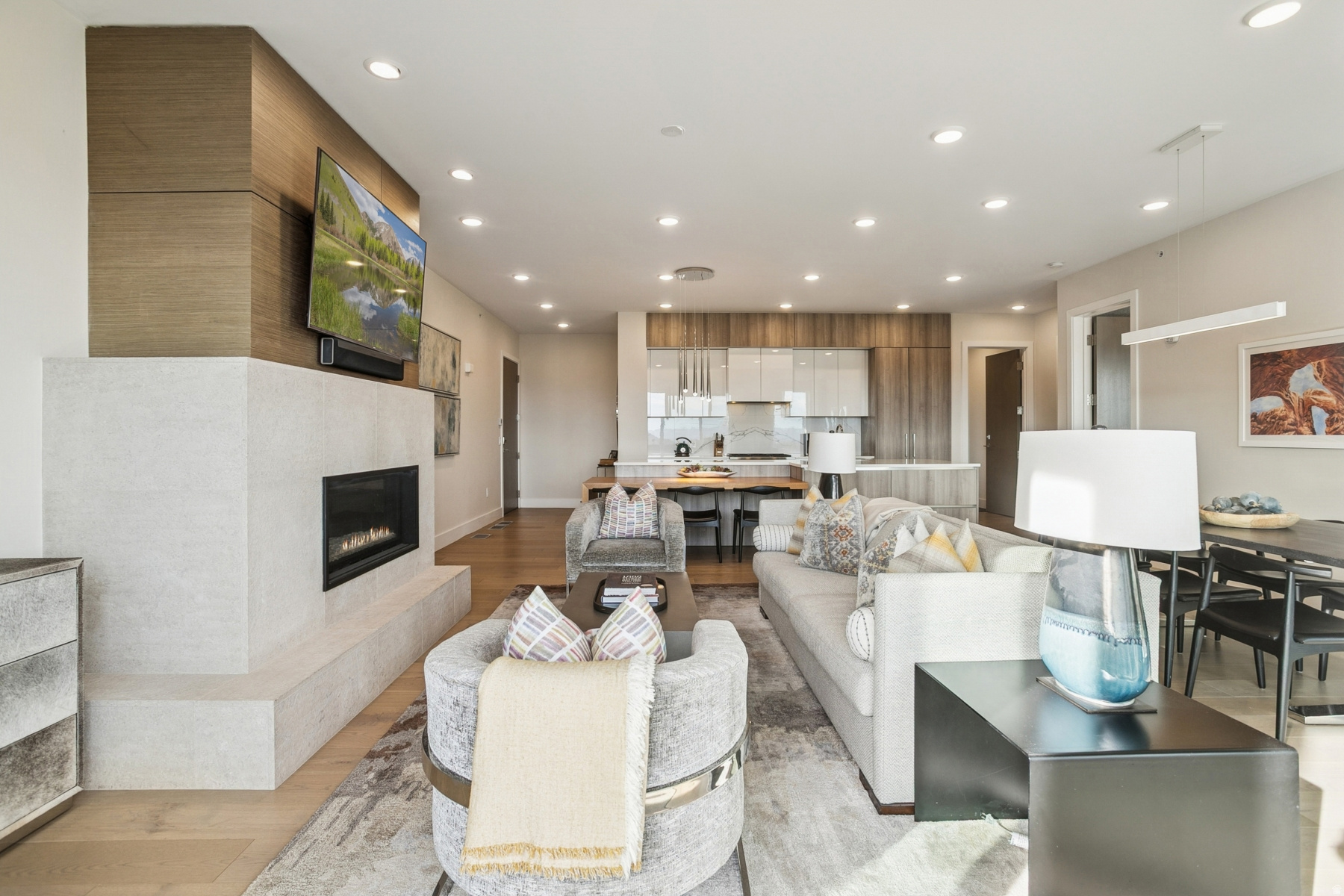 APEX RESIDENCES PARK CITY - Residential
