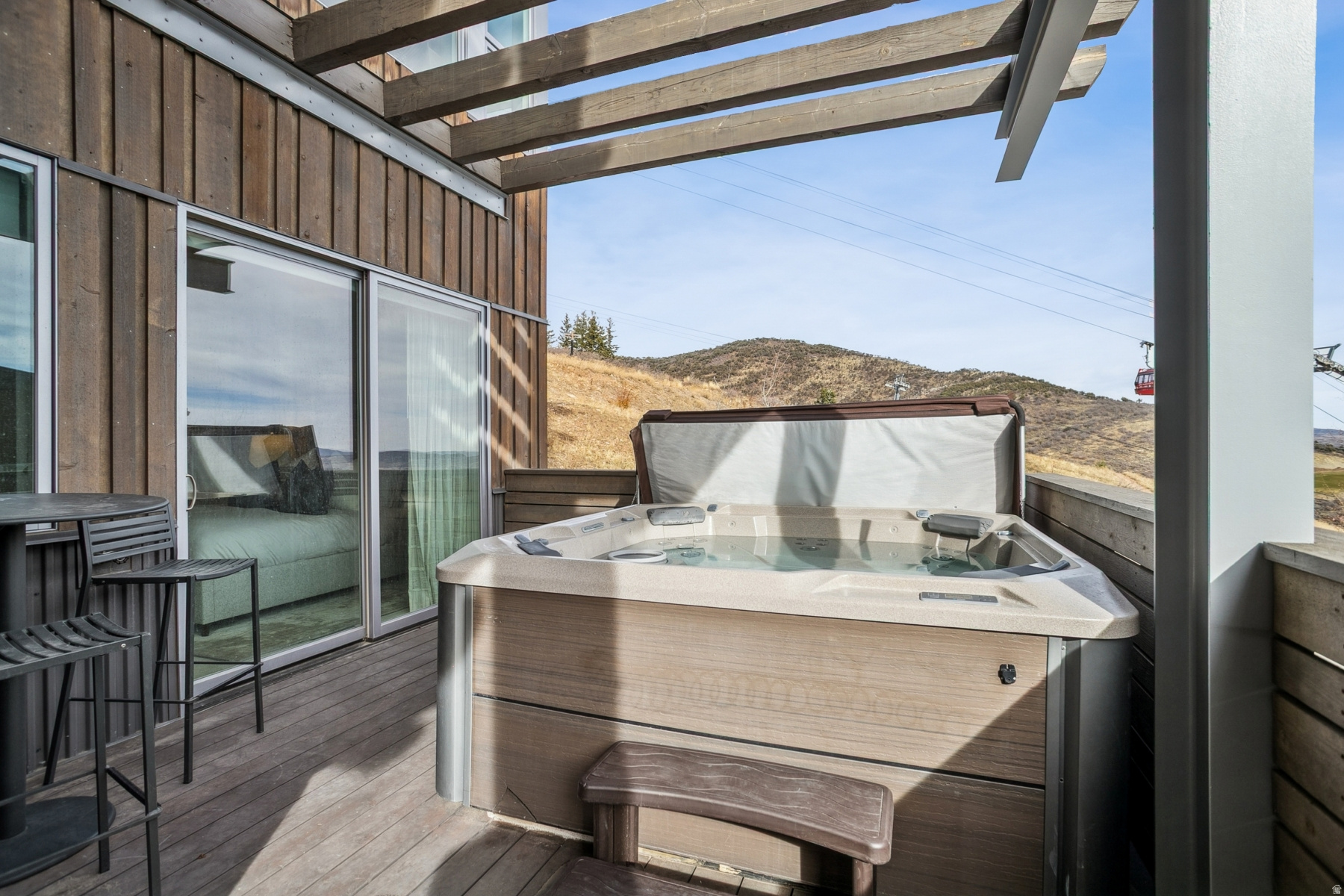 APEX RESIDENCES PARK CITY - Residential