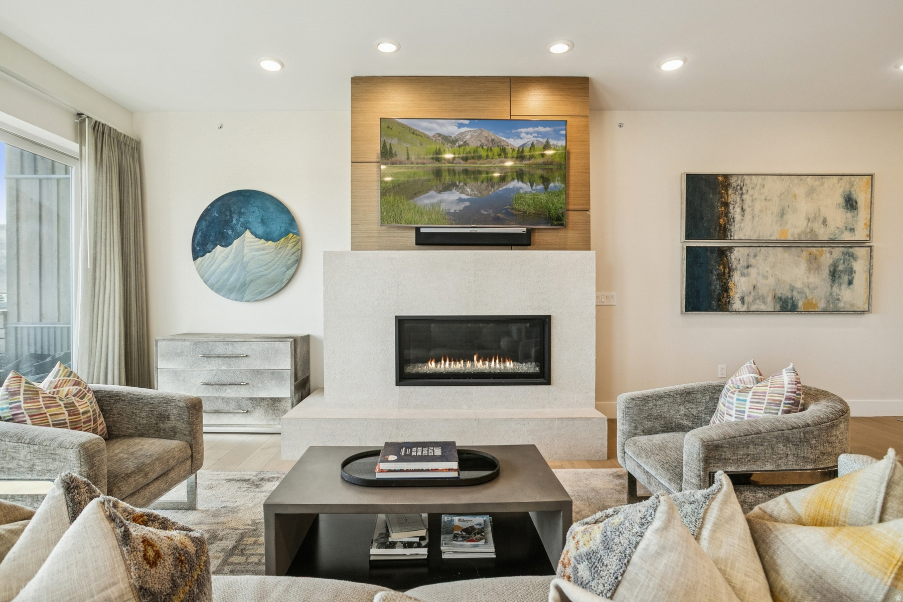 APEX RESIDENCES PARK CITY - Residential