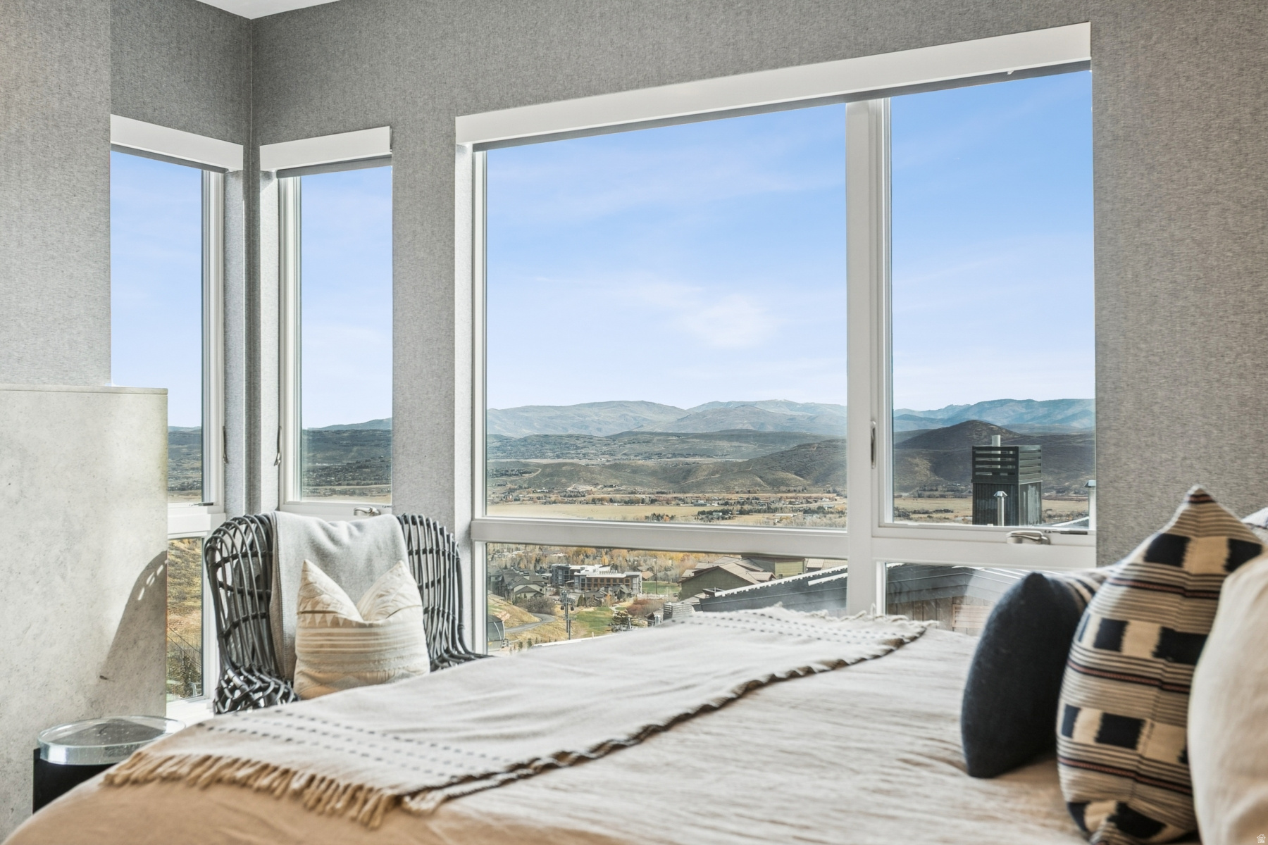 APEX RESIDENCES PARK CITY - Residential