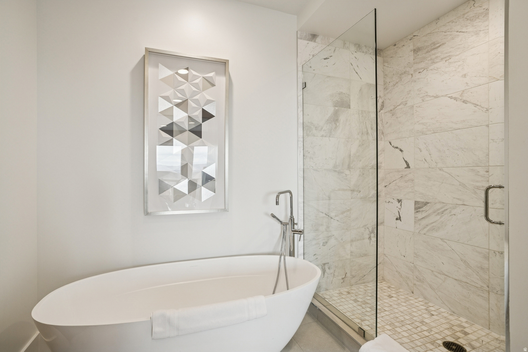 APEX RESIDENCES PARK CITY - Residential