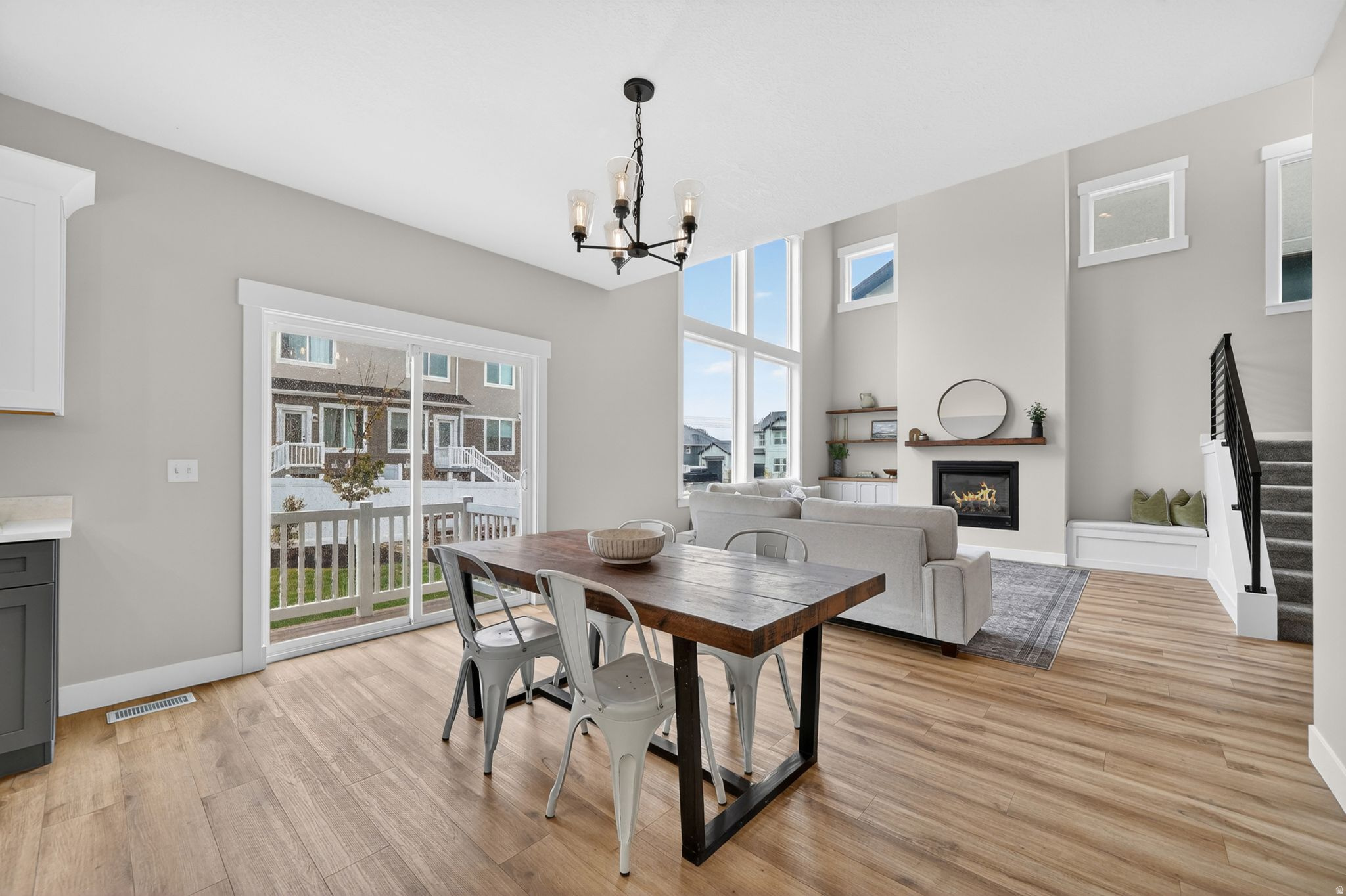RIDGE - Residential