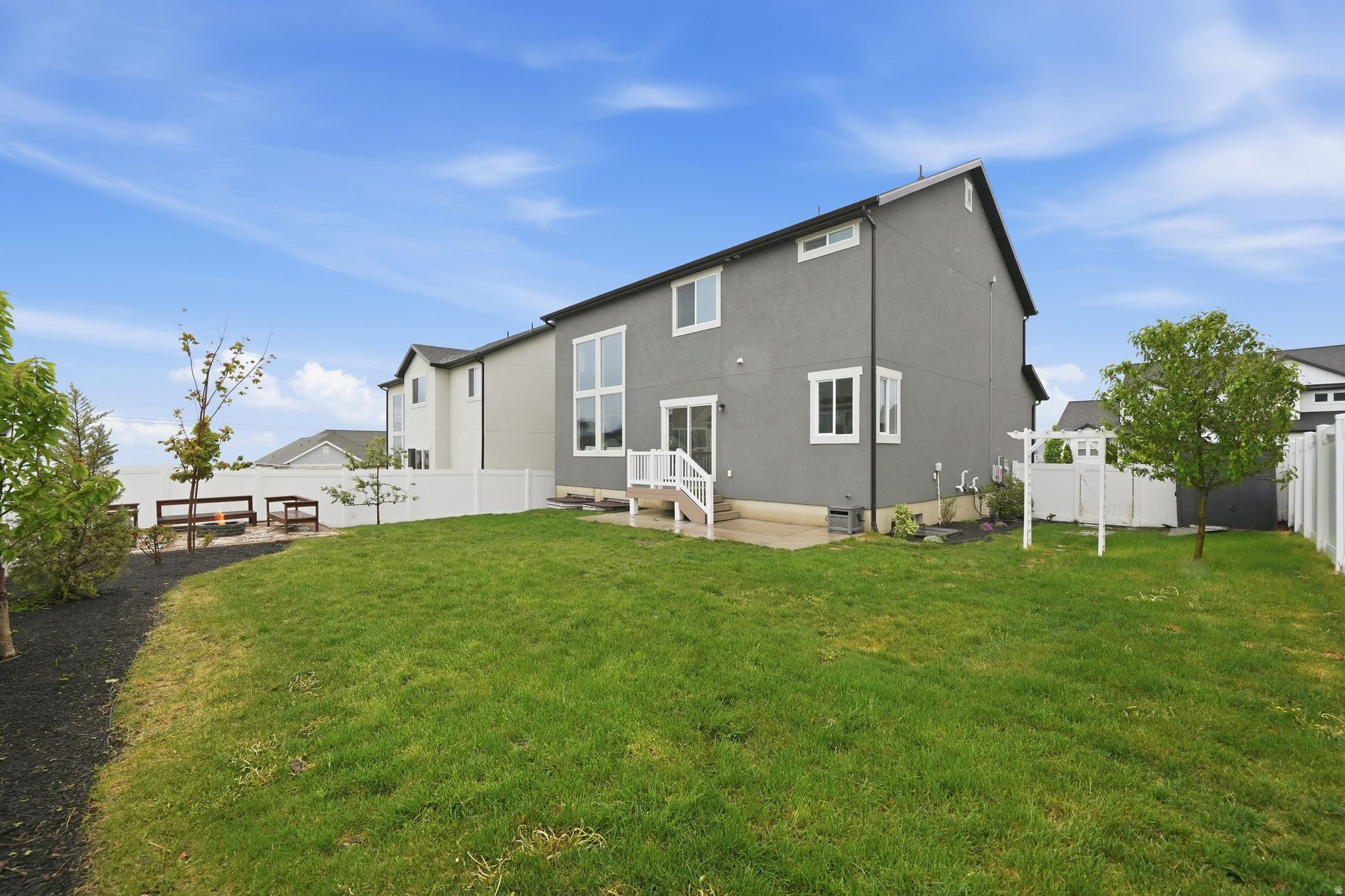 RIDGE - Residential