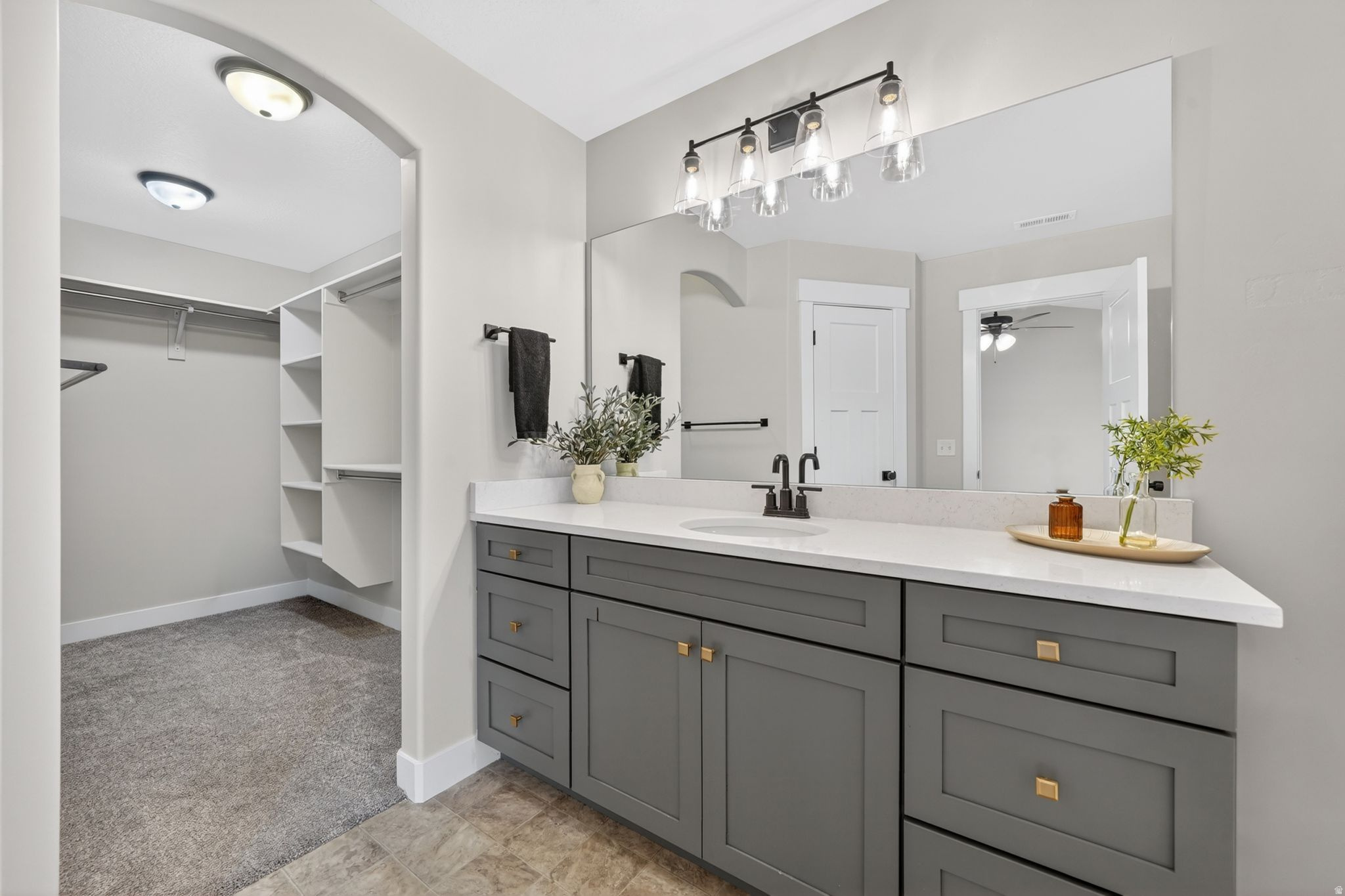 RIDGE - Residential