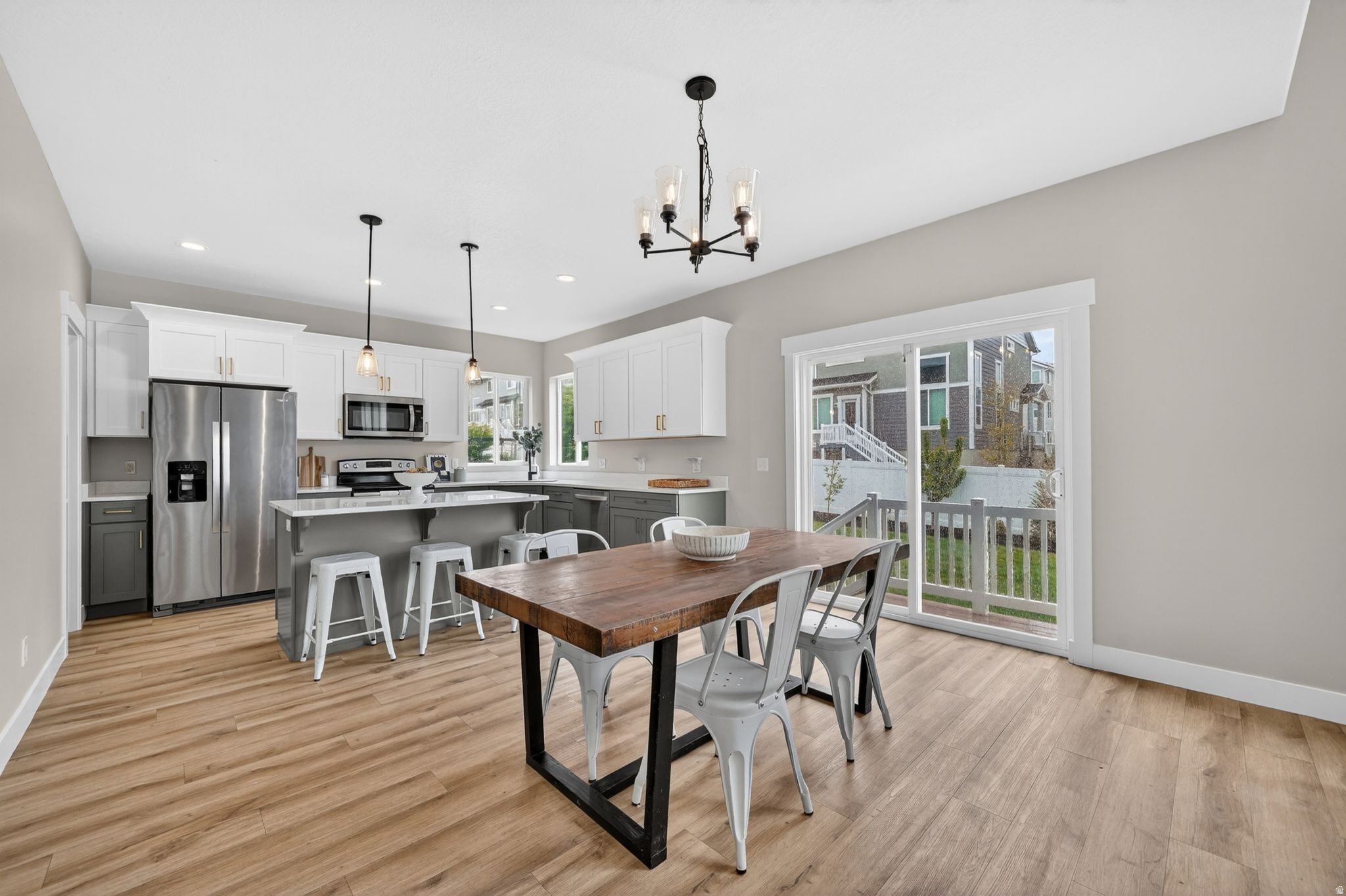 RIDGE - Residential