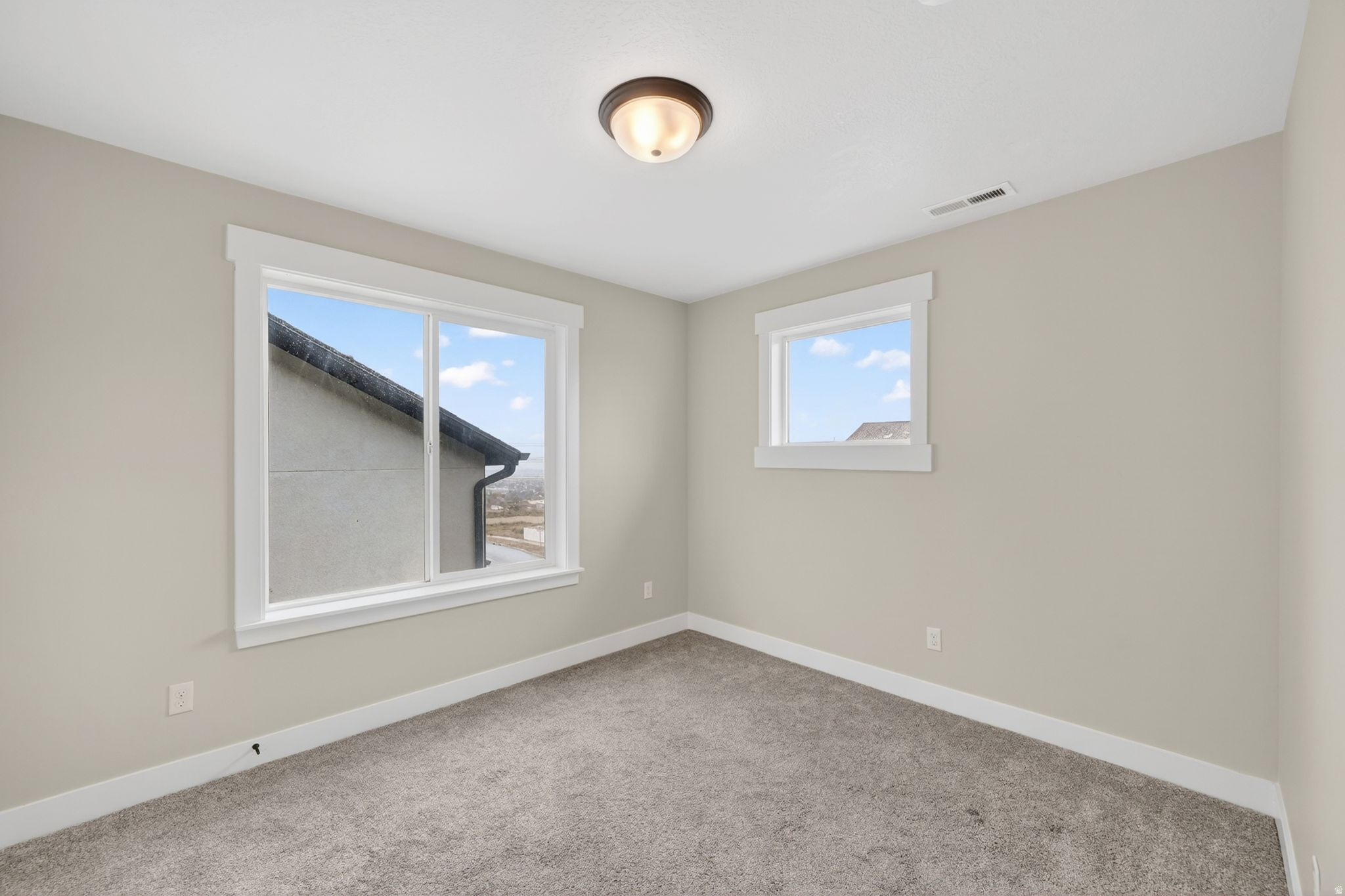 RIDGE - Residential