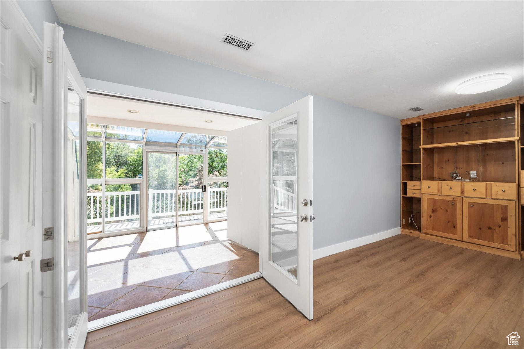 MILLCREEK COURT - Residential