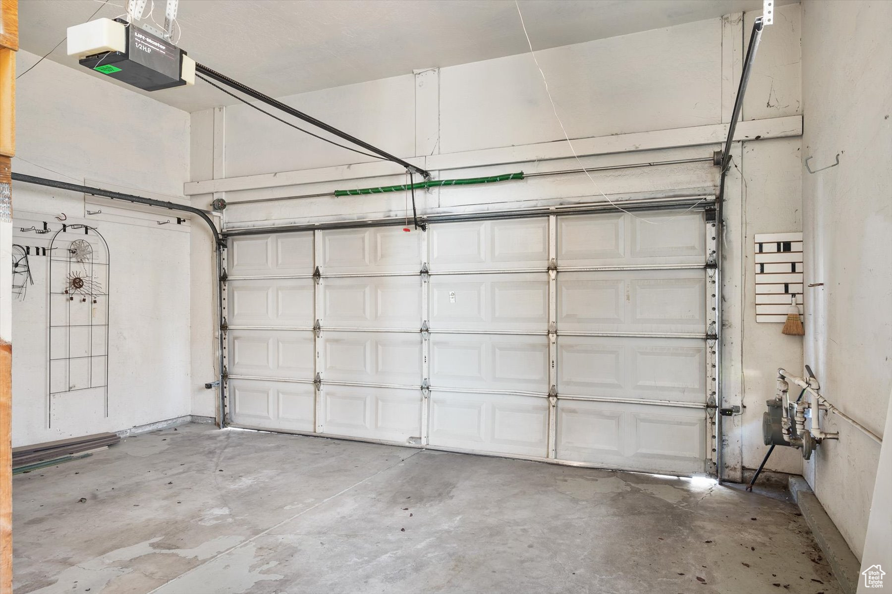 MILLCREEK COURT - Residential