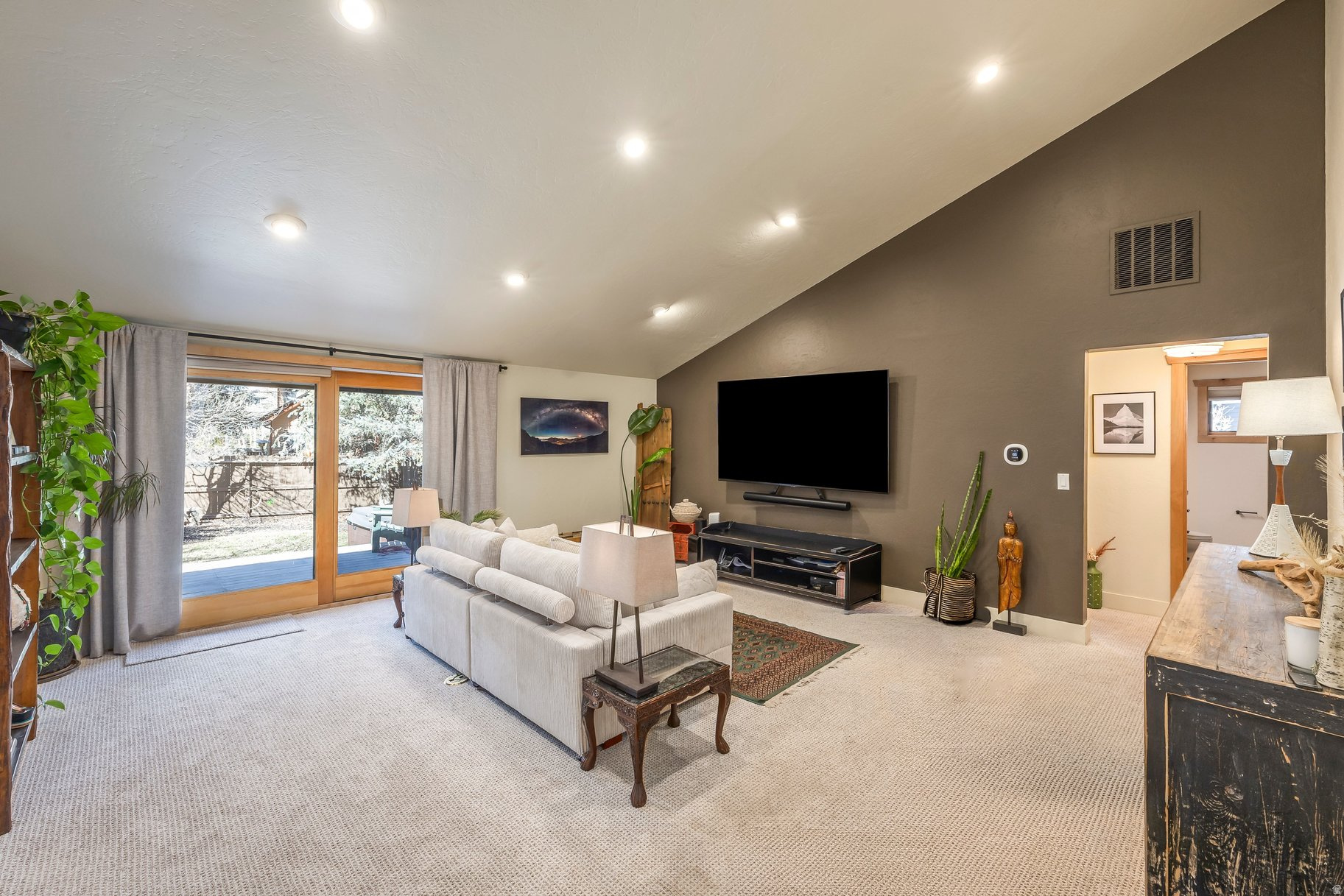 PARK MEADOWS - Residential