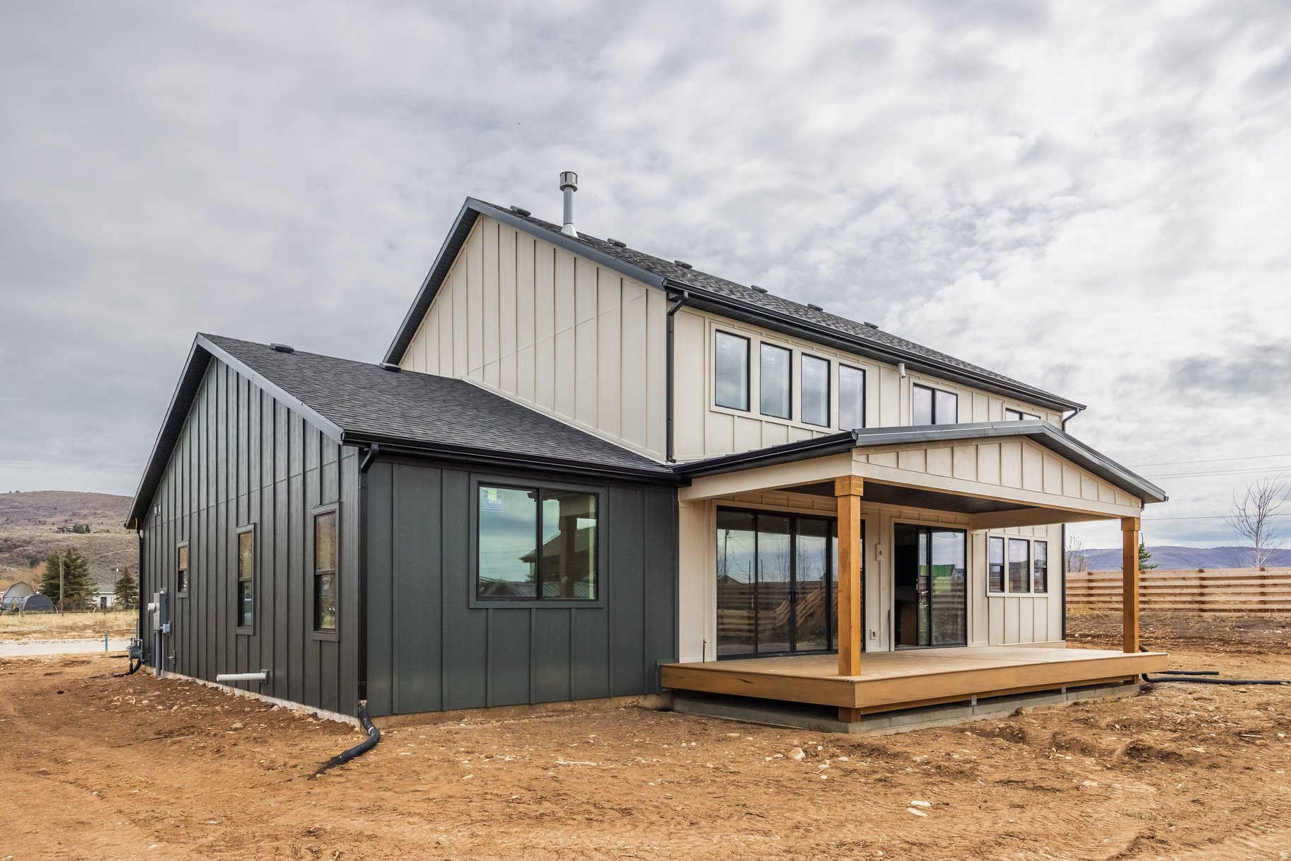 FRONTIER ACRES - Residential